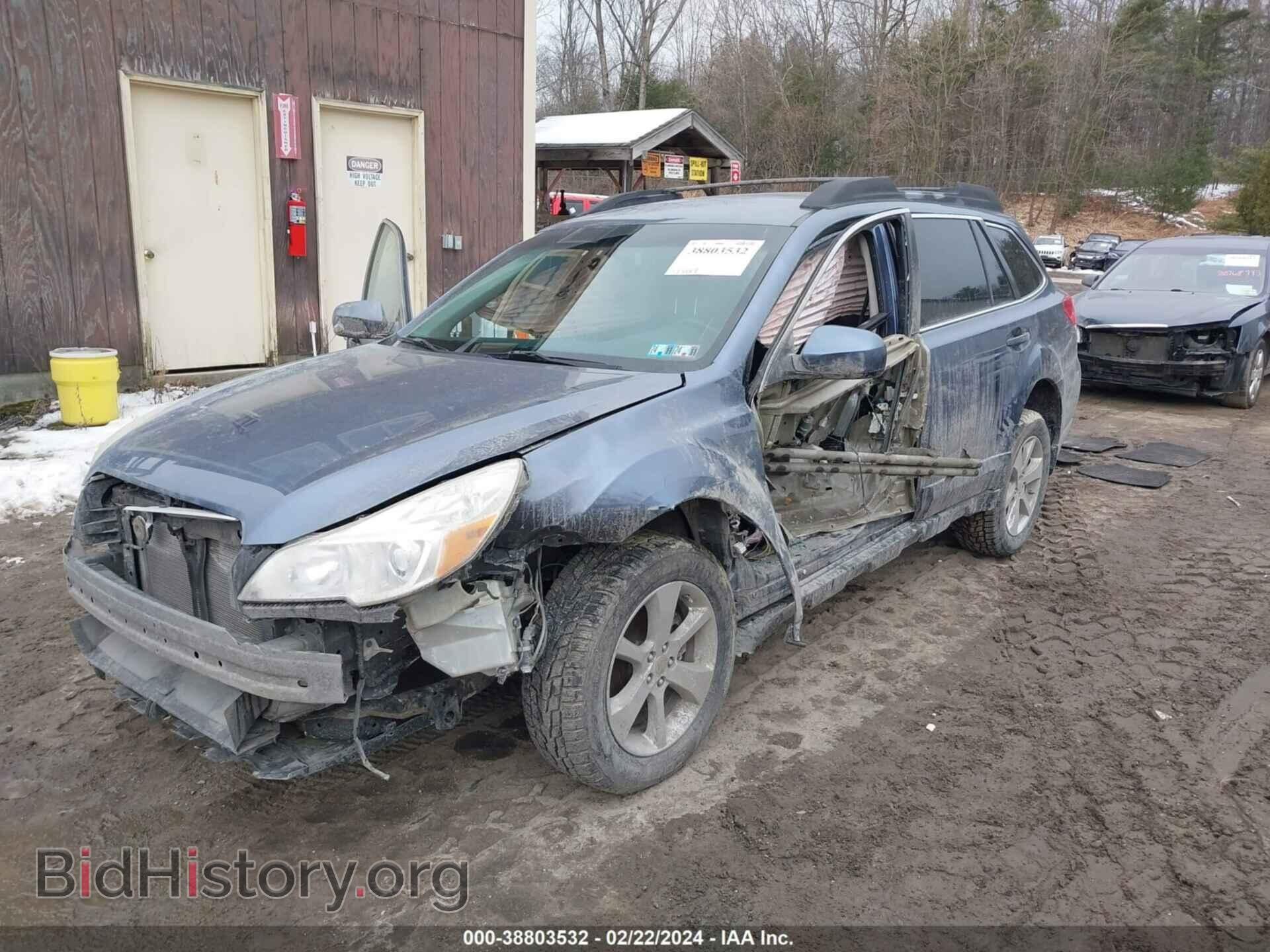 2014 SUBARU OUTBACK - VIN: 4S4BRBCC2E3321880 - Фото 2