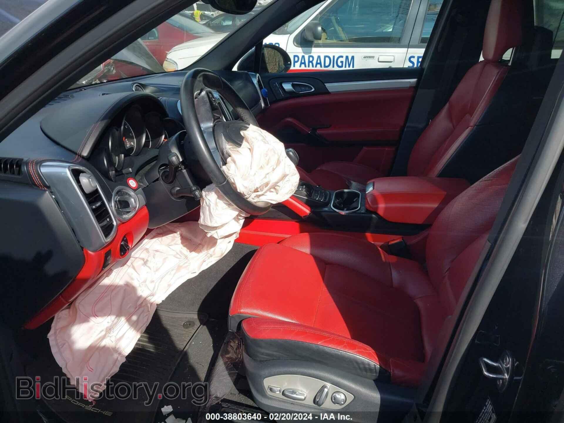 2016 PORSCHE CAYENNE - VIN: WP1AA2A26GLA04607 - Фото 5