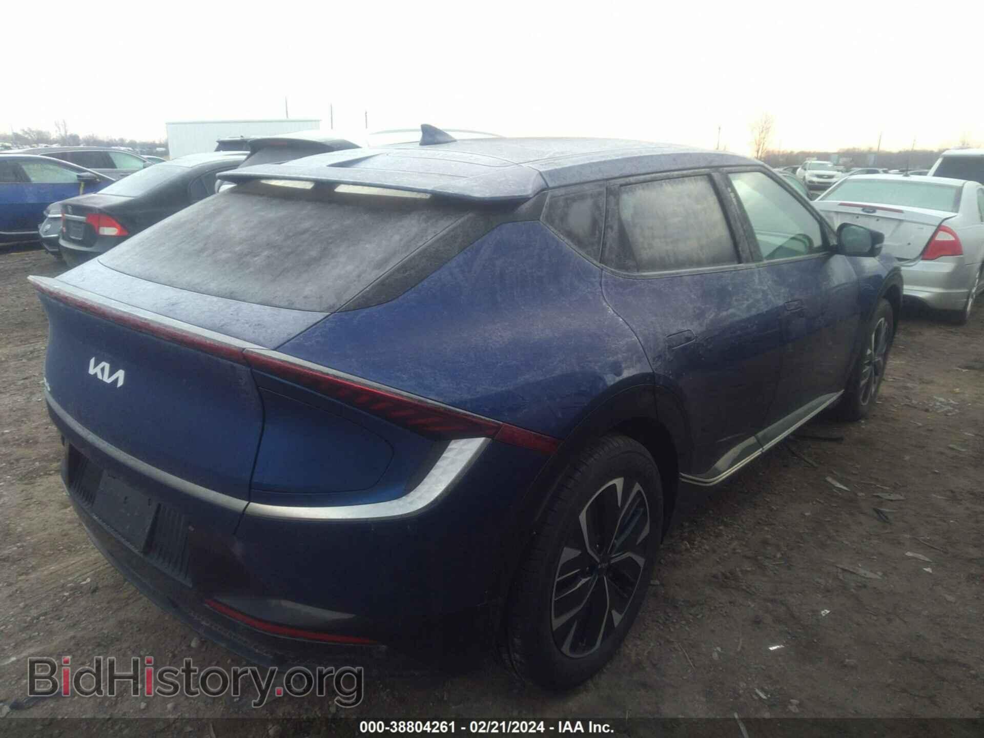 2023 KIA EV6 - VIN: KNDC3DLCXP5140345 - Фото 4