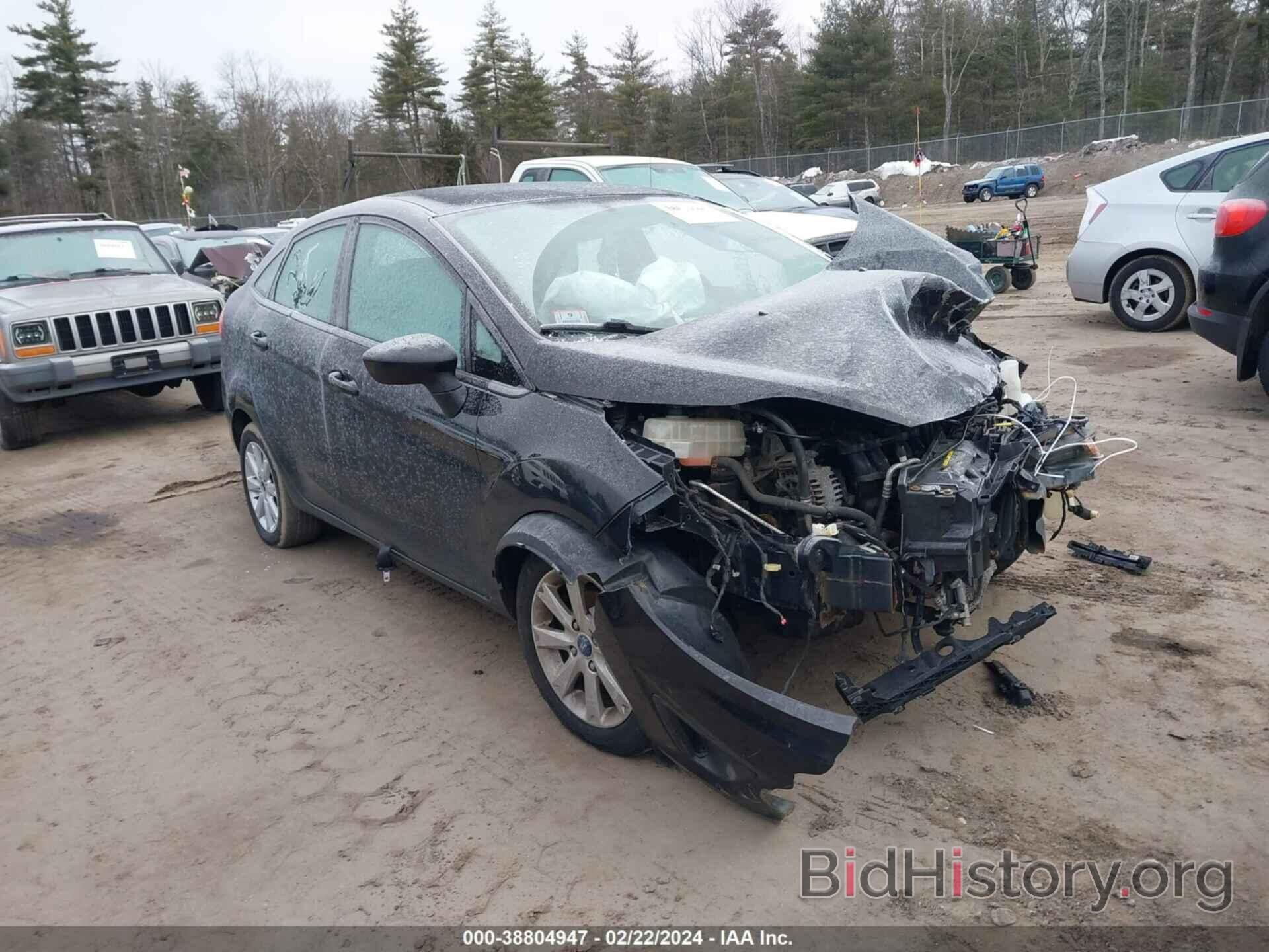 Photo 3FADP4BJ9BM173659 - FORD FIESTA 2011