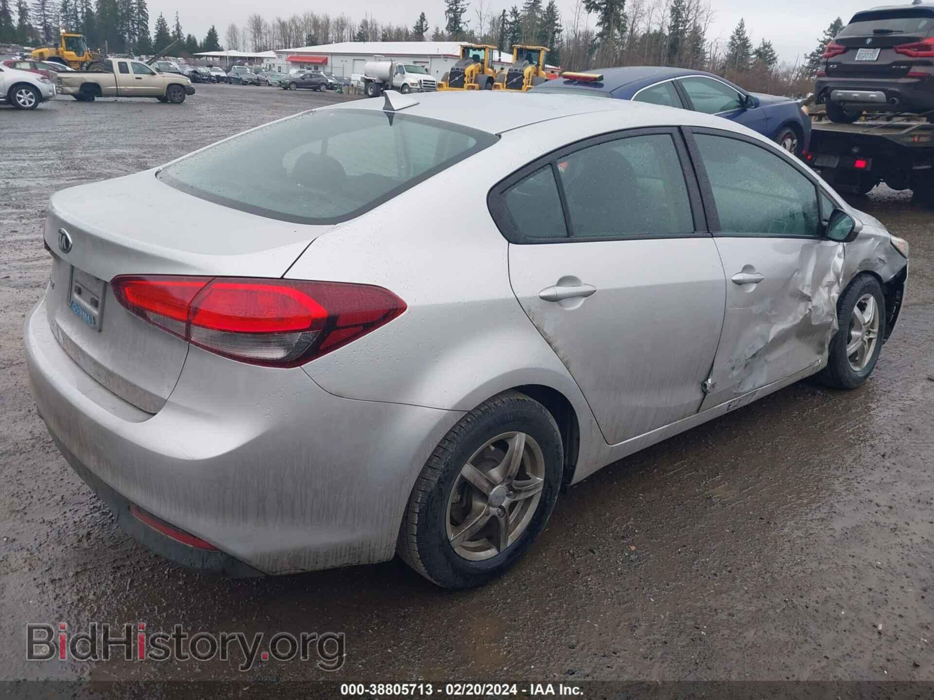 2017 KIA FORTE - VIN: 3KPFK4A78HE148357 - Фото 4