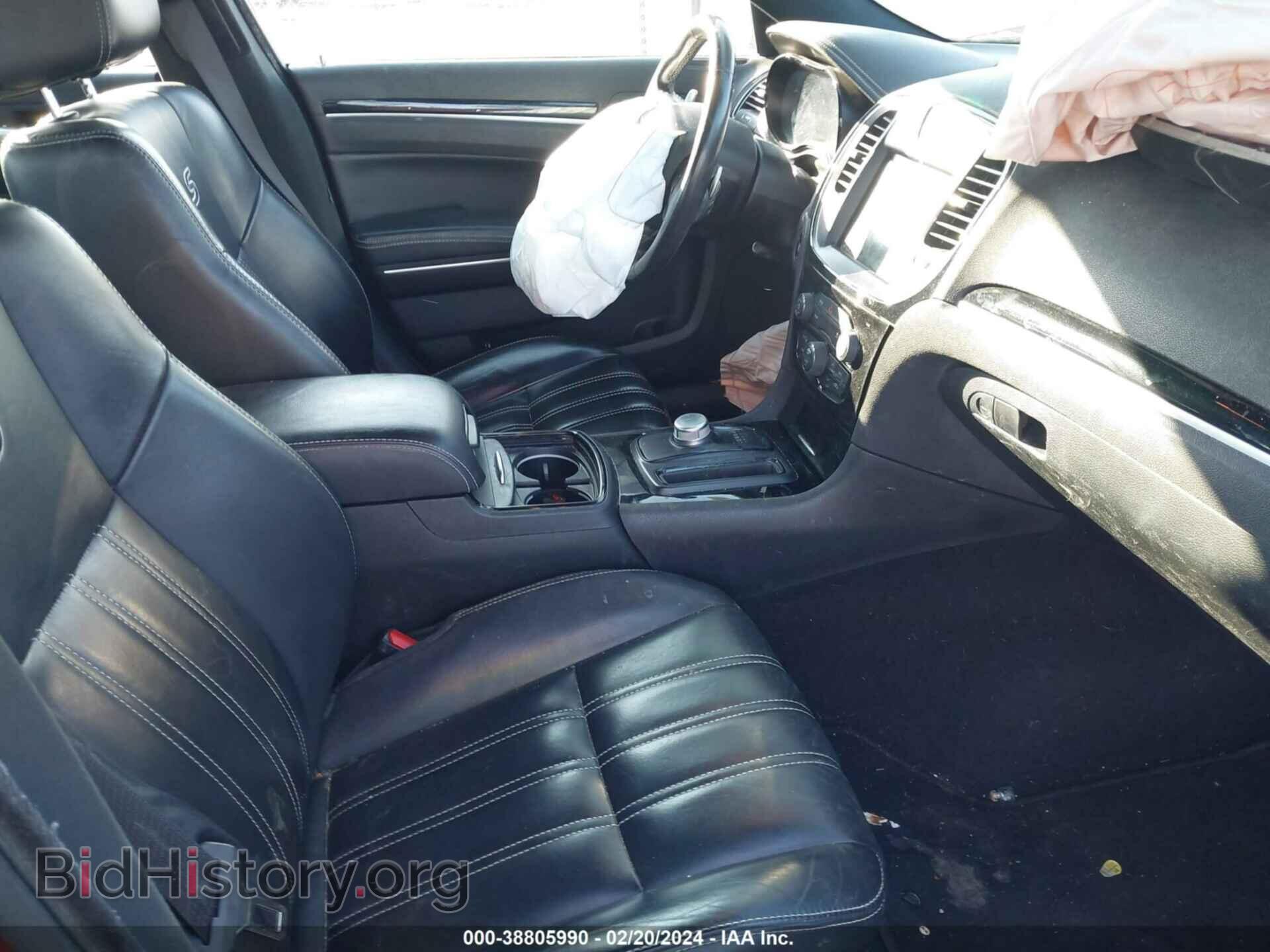 2019 CHRYSLER 300 - VIN: 2C3CCAGG7KH542924 - Фото 5