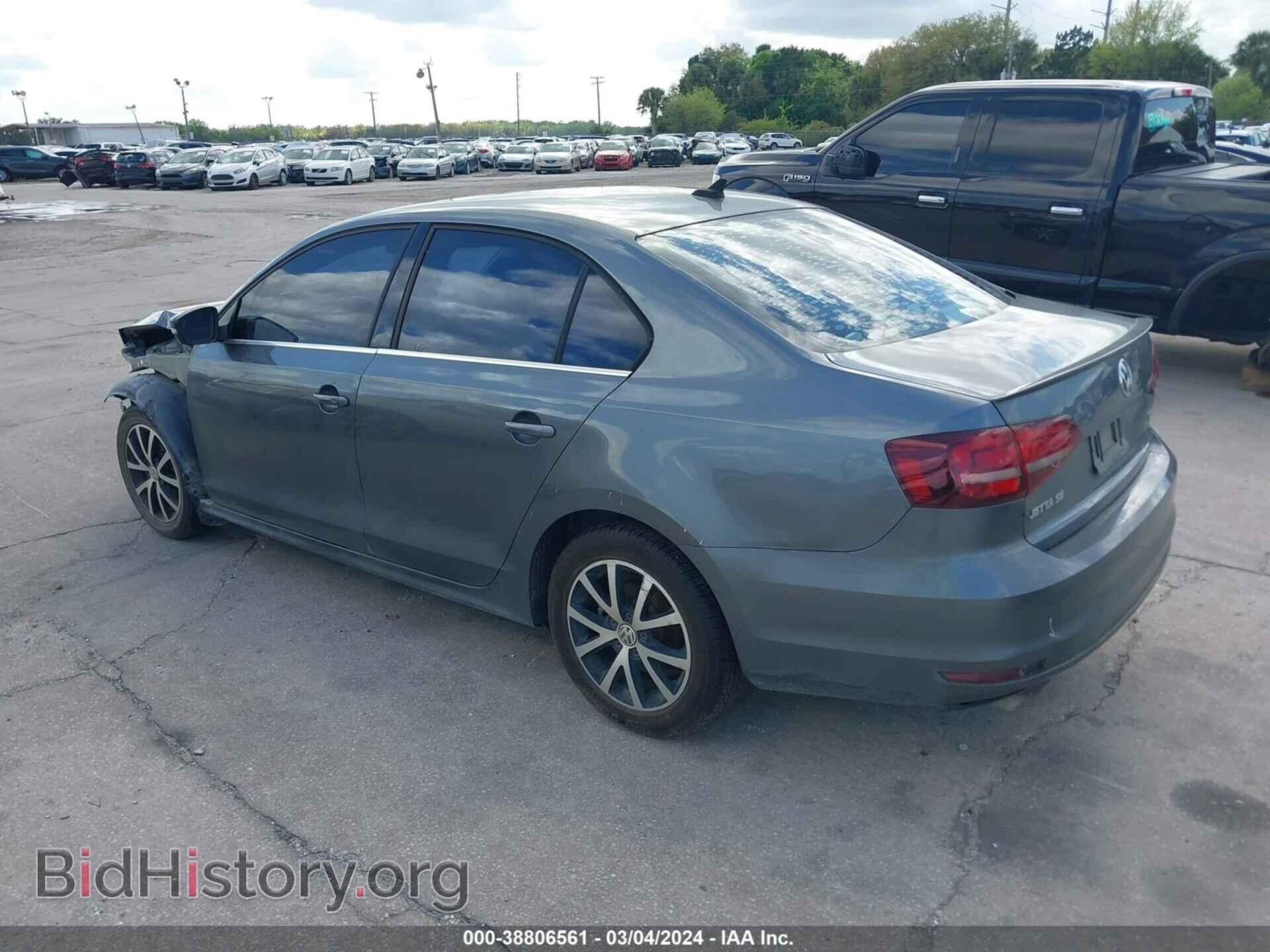 2017 VOLKSWAGEN JETTA - VIN: 3VWDB7AJ3HM393042 - Фото 3