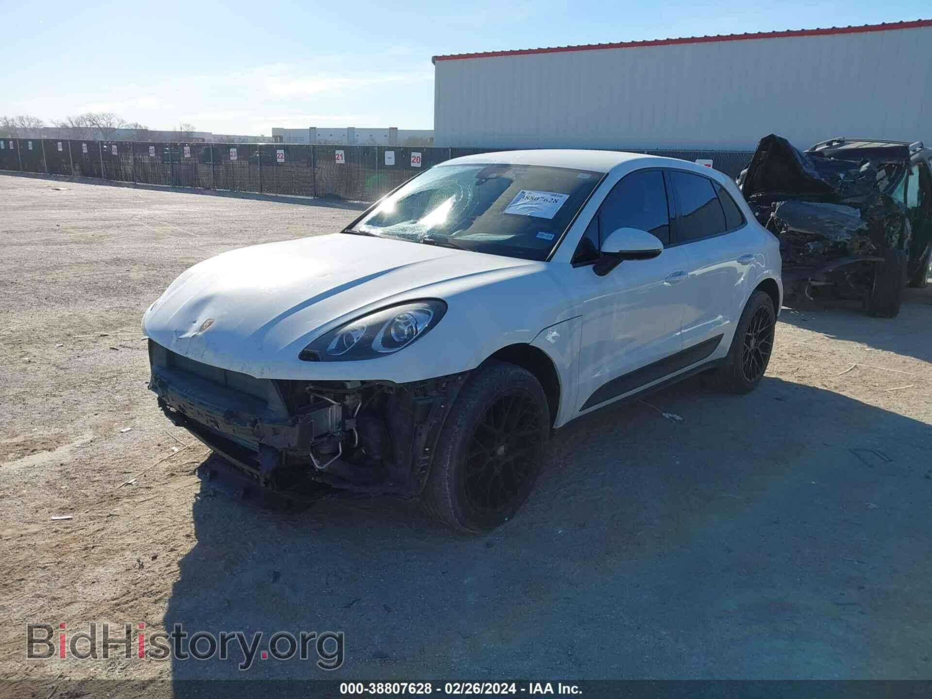 2017 PORSCHE MACAN - VIN: WP1AA2A59HLB81129 - Photo 2