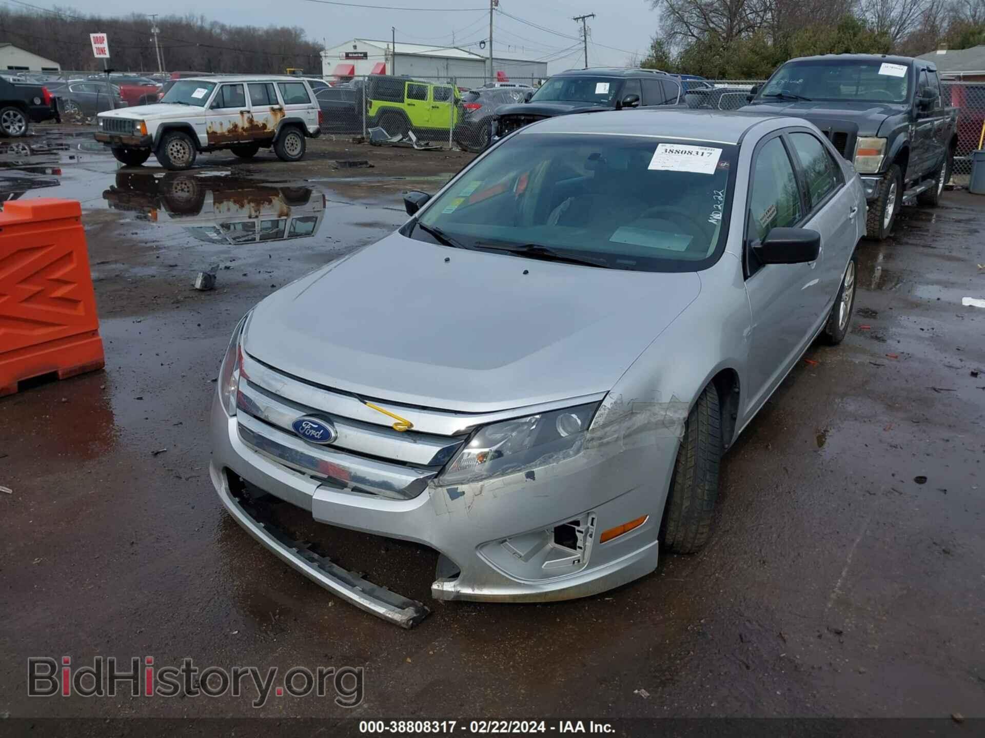 2011 FORD FUSION - VIN: 3FAHP0GA3BR152666 - Фото 2