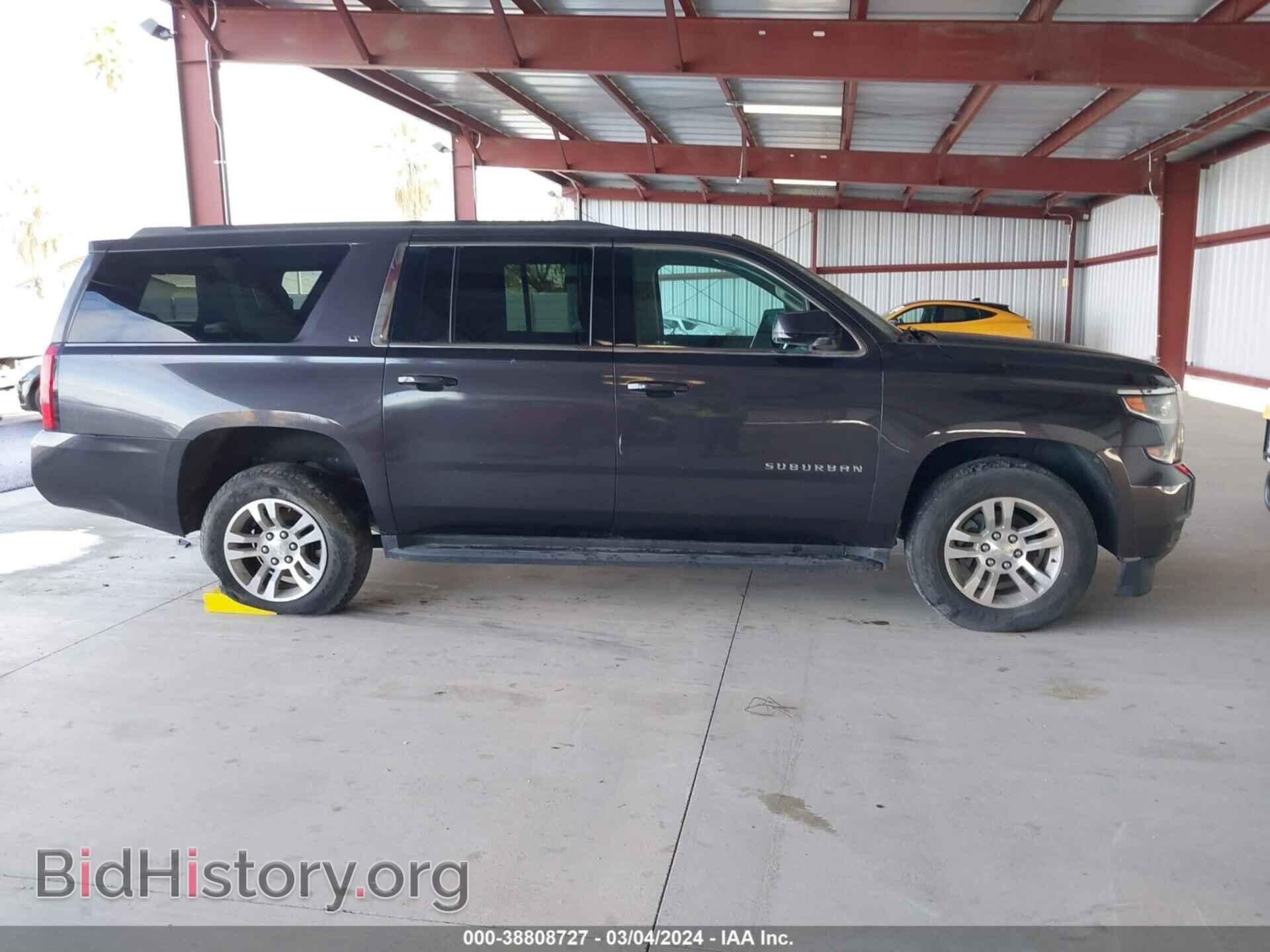 2016 CHEVROLET SUBURBAN - VIN: 1GNSCHKC7GR305627 - Фото 12