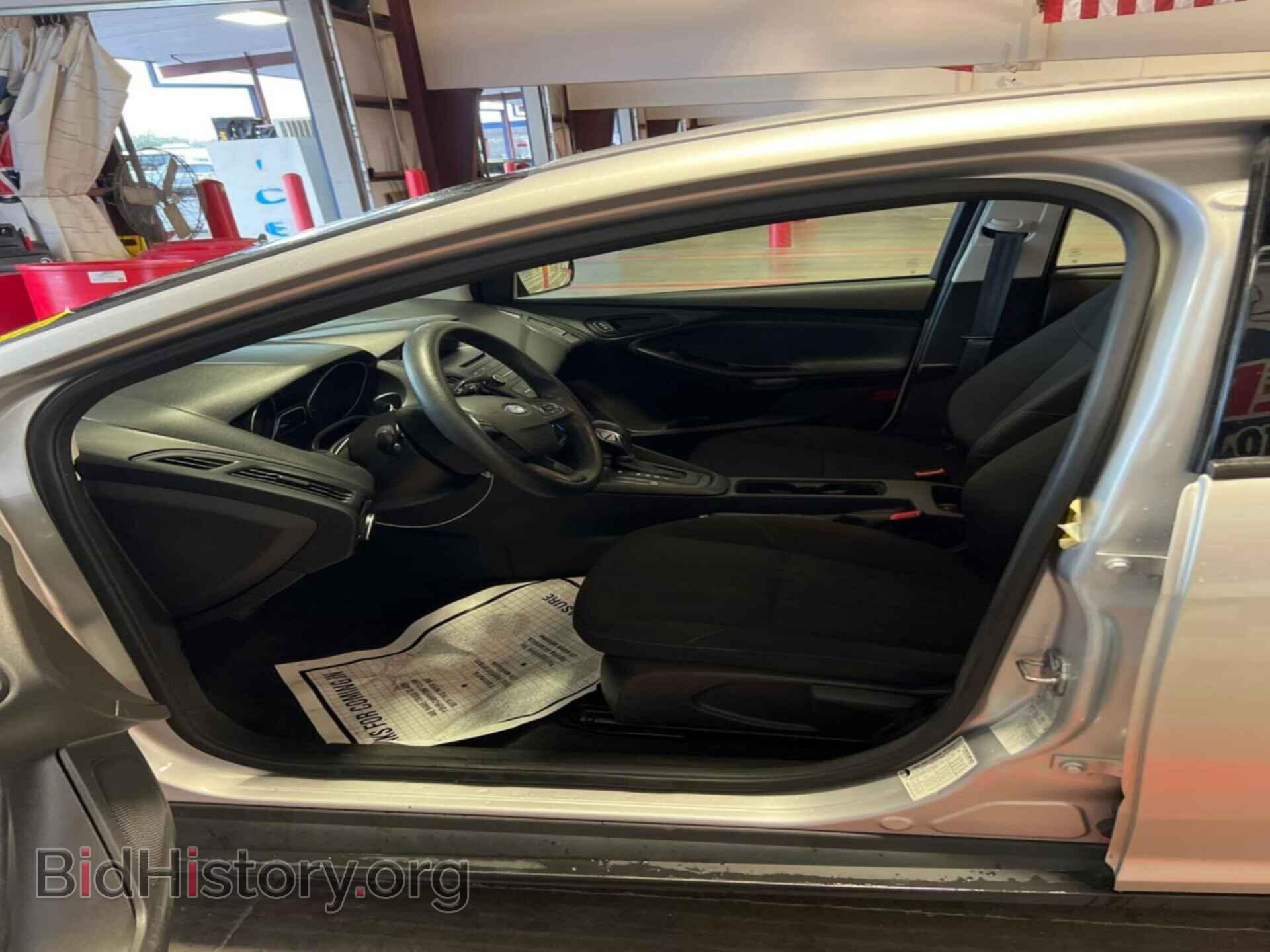 2016 FORD FOCUS - VIN: 1FADP3E2XGL311085 - Фото 21