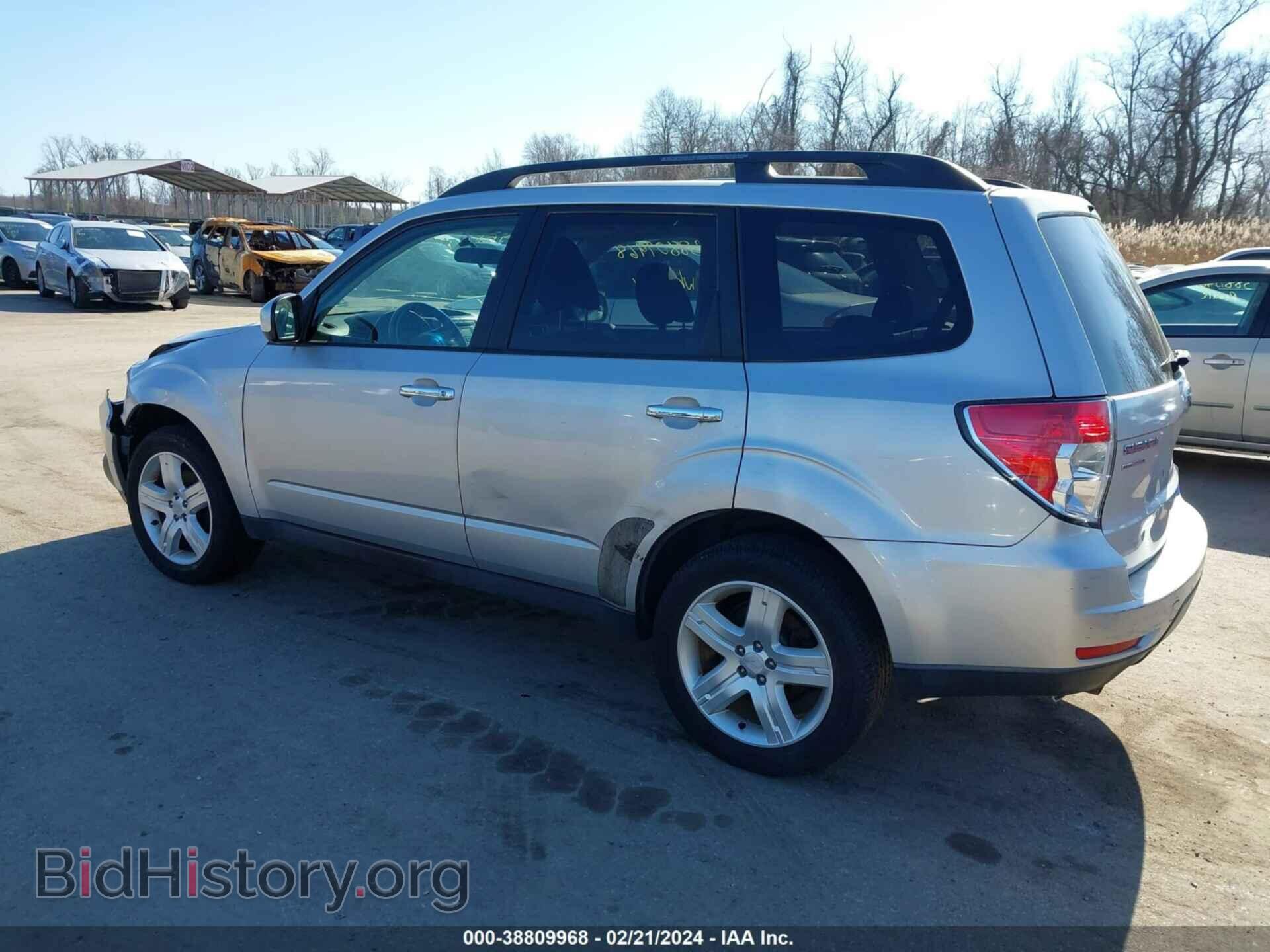 2010 SUBARU FORESTER - VIN: JF2SH6CC2AH720530 - Фото 3