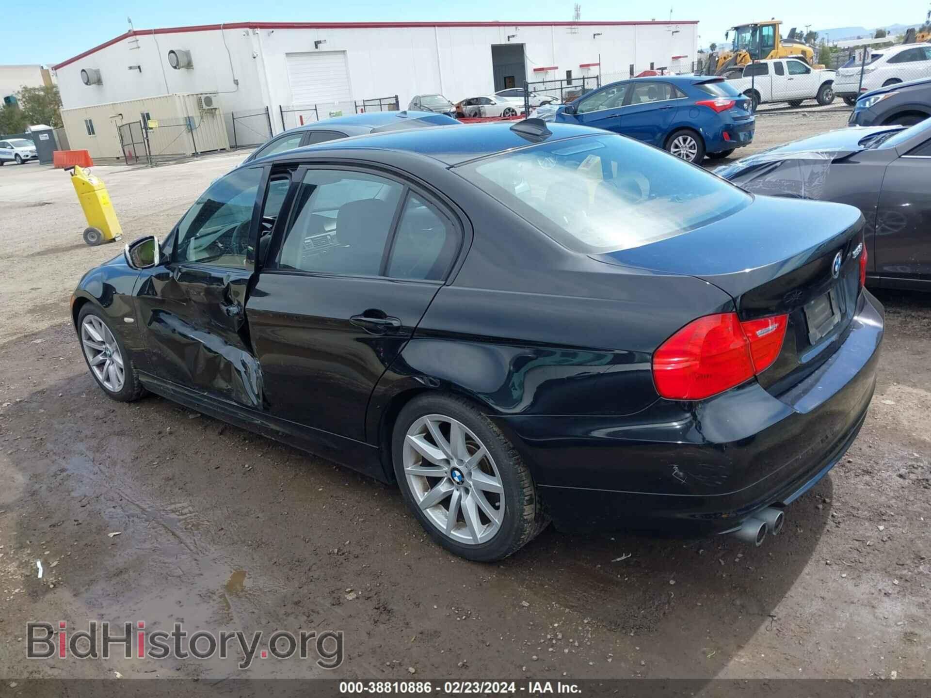 2011 BMW 328I - VIN: WBAPH5C54BA444780 - Фото 3