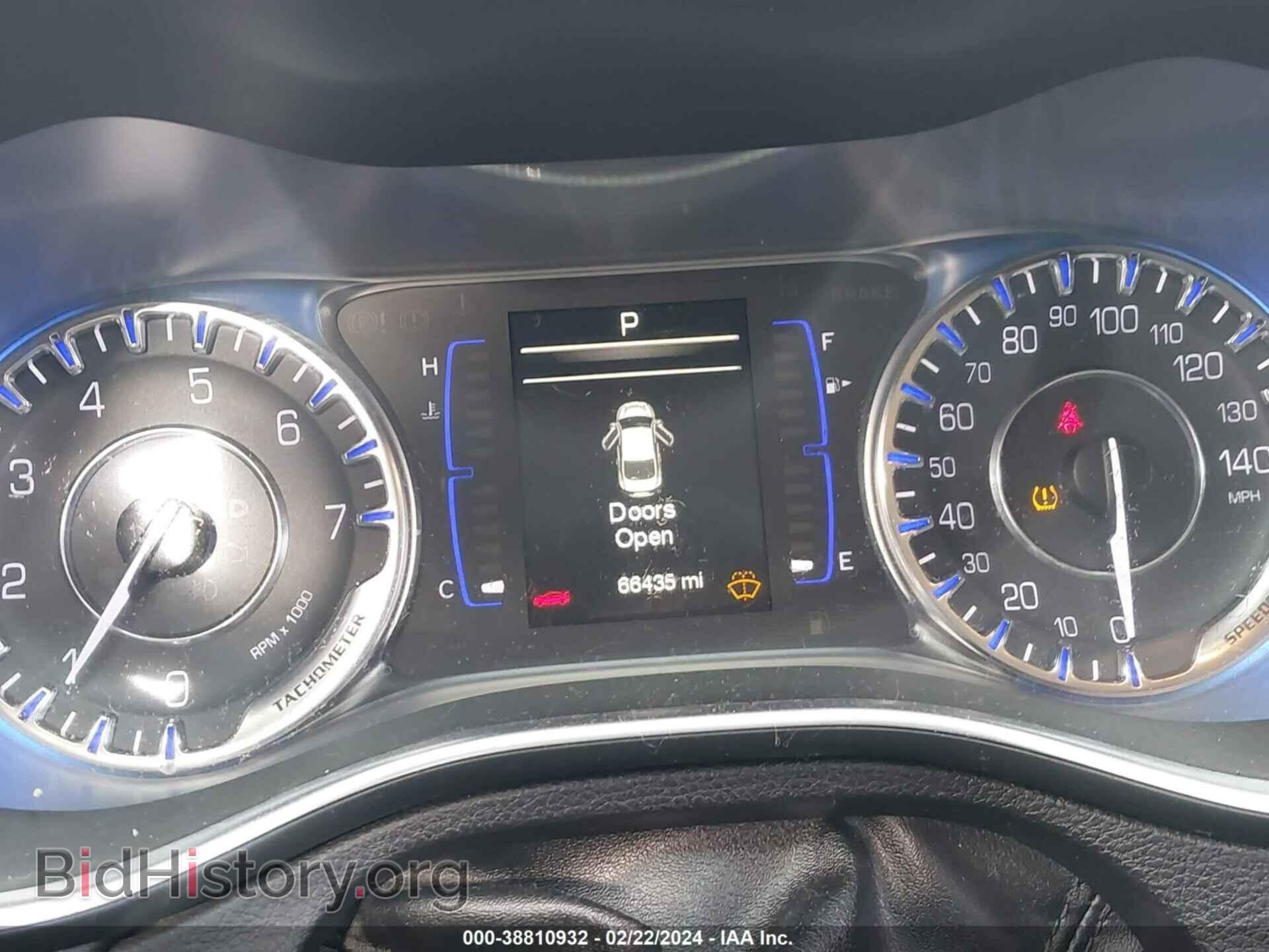 2015 CHRYSLER 200 - VIN: 1C3CCCAB2FN651734 - Фото 7
