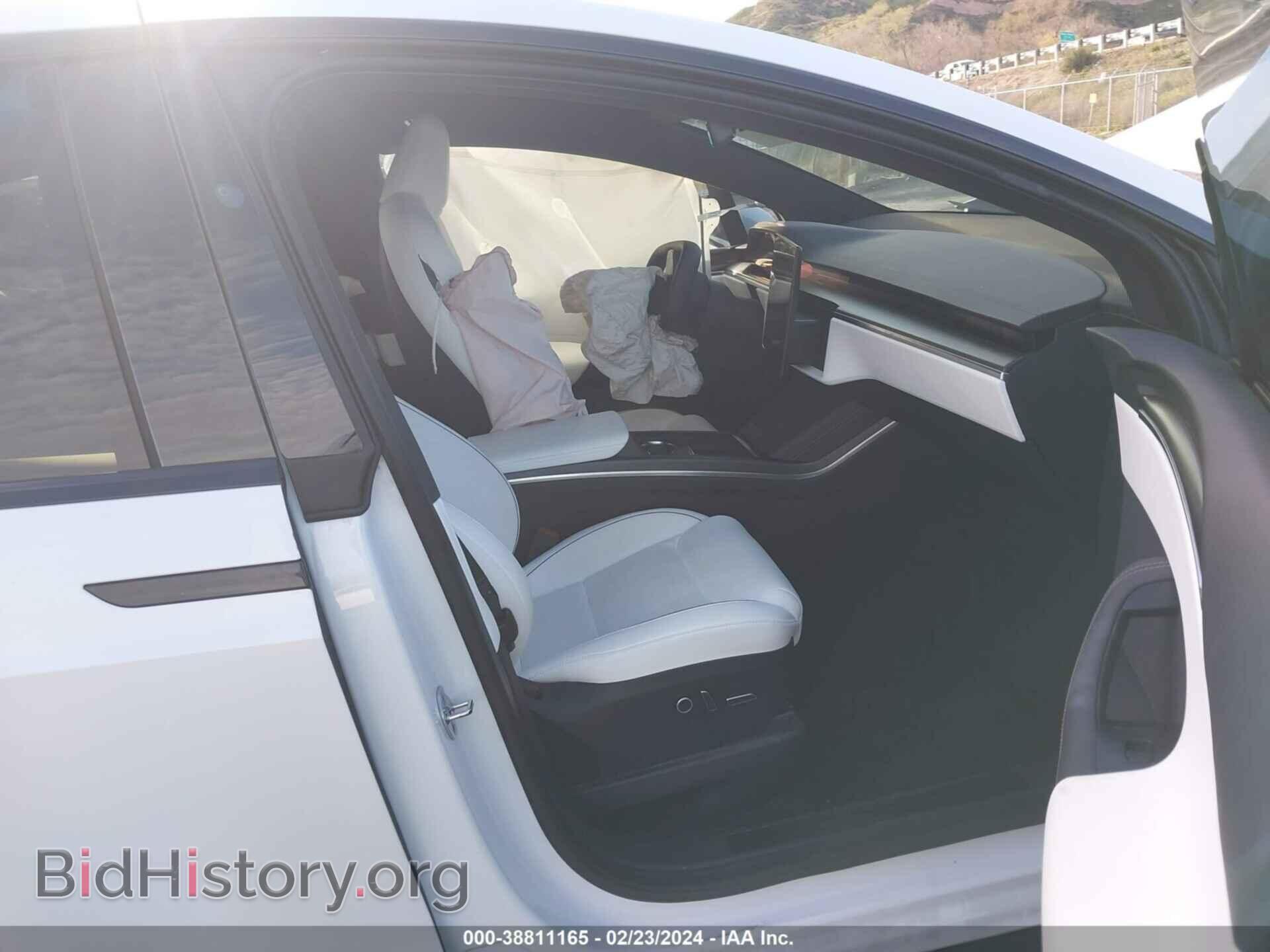 2023 TESLA MODEL X - VIN: 7SAXCBE66PF375193 - Фото 5