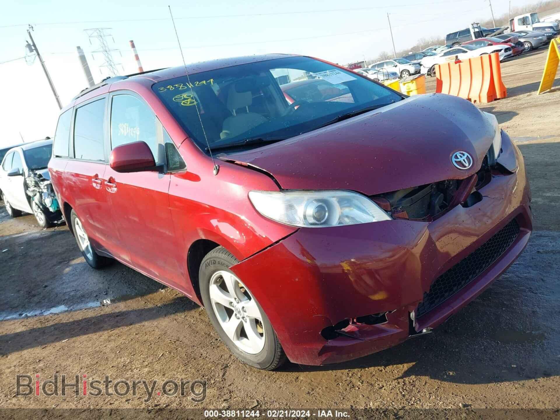 Фотография 5TDKK3DC3ES524126 - TOYOTA SIENNA 2014
