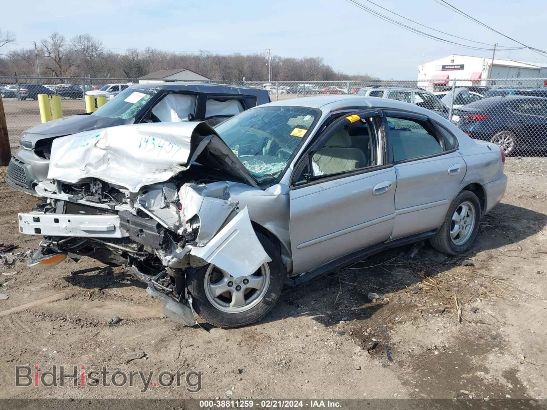 2007 FORD TAURUS - VIN: 1FAFP53U37A143407 - Фото 2