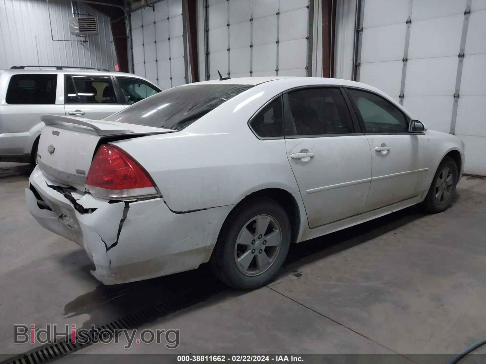 2010 CHEVROLET IMPALA - VIN: 2G1WB5EK3A1217388 - Фото 4