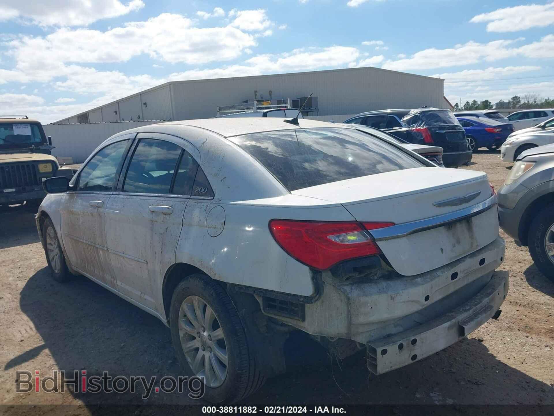 2012 CHRYSLER 200 - VIN: 1C3CCBBB7CN155008 - Фото 3