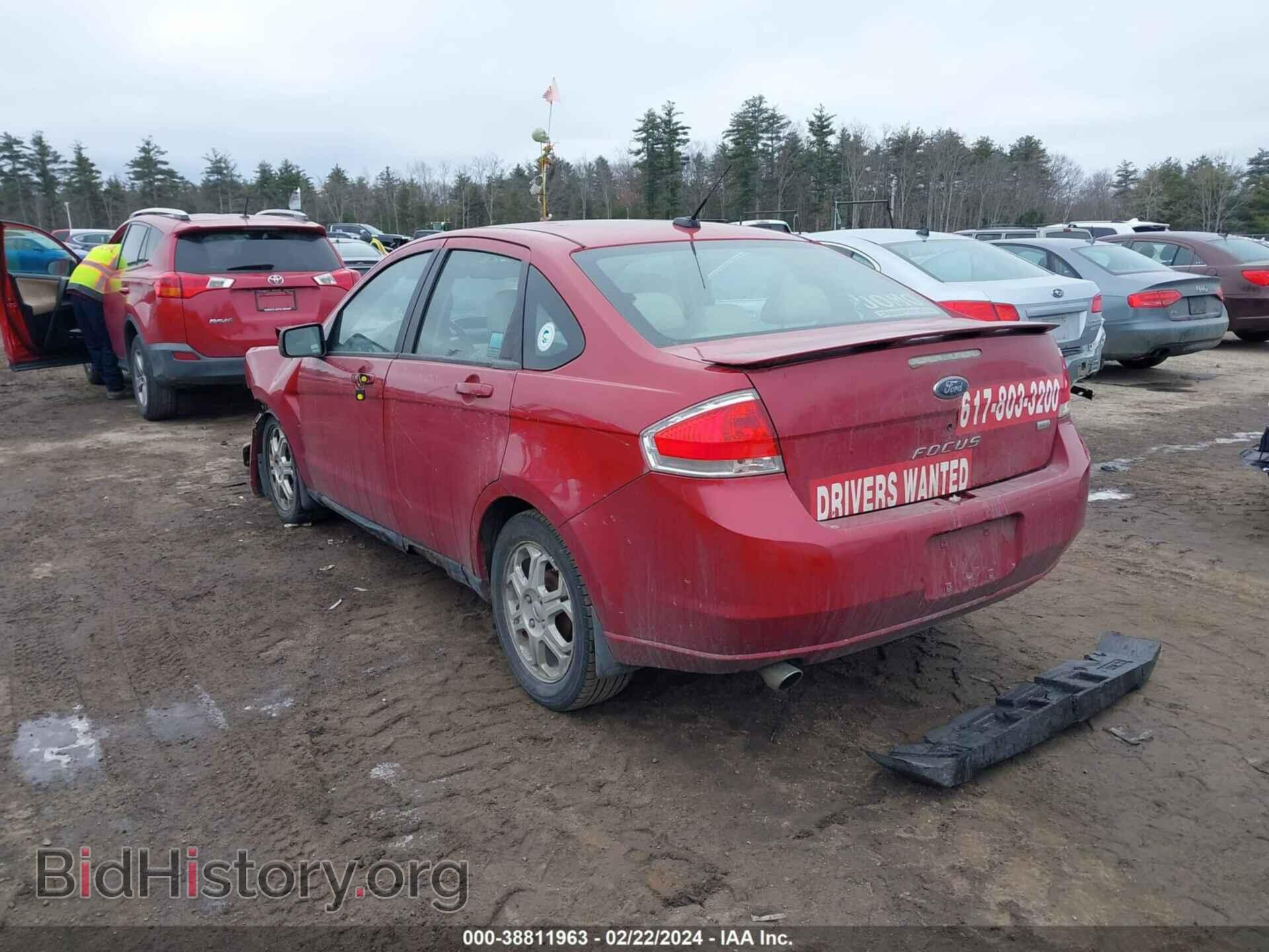 2009 FORD FOCUS - VIN: 1FAHP36N49W252224 - Фото 3