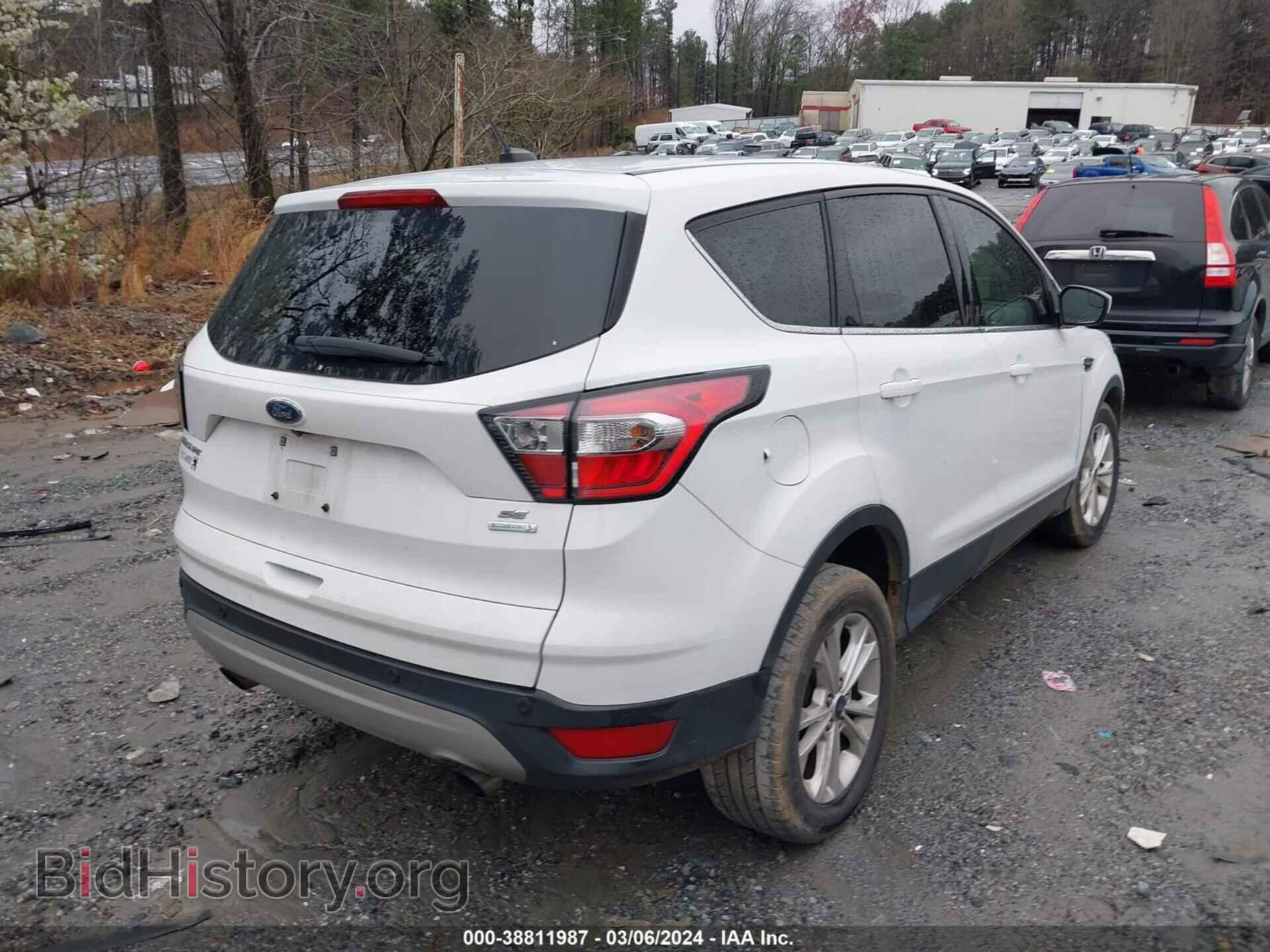 2017 FORD ESCAPE - VIN: 1FMCU0GD3HUE84174 - Фото 4