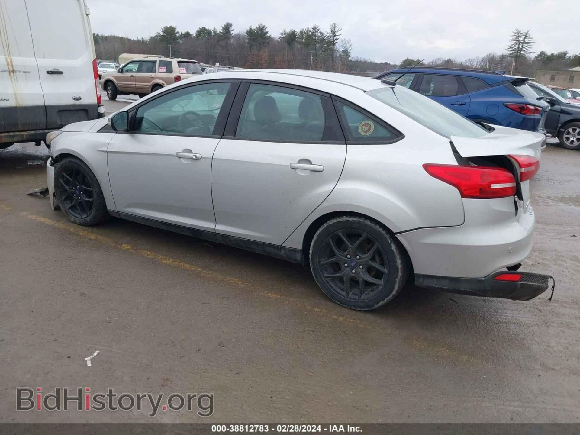 2016 FORD FOCUS - VIN: 1FADP3F20GL321008 - Фото 3