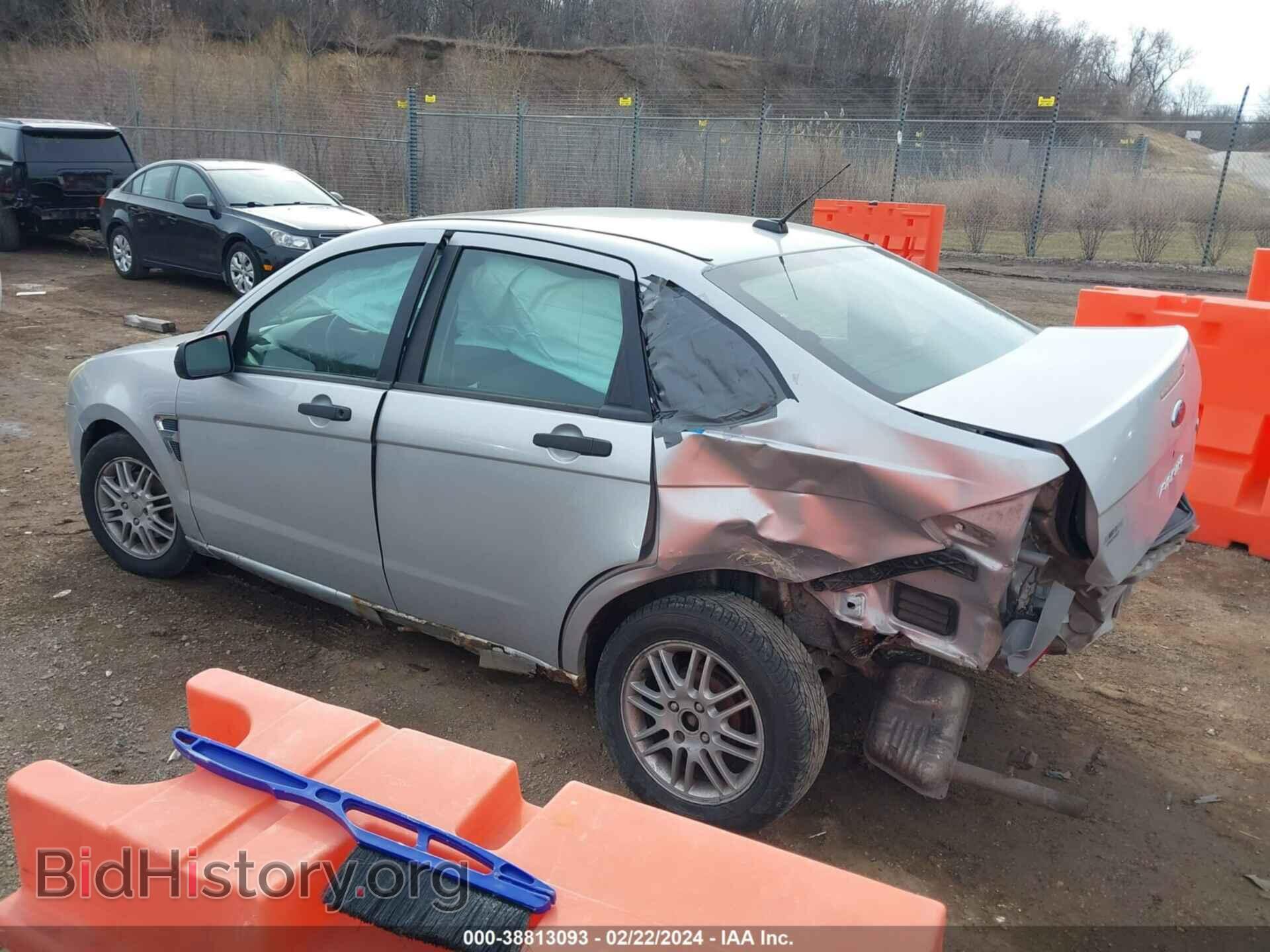 2008 FORD FOCUS - VIN: 1FAHP35N68W251690 - Фото 3