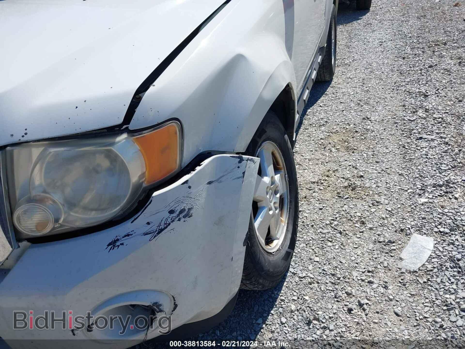 2011 FORD ESCAPE - VIN: 1FMCU0D77BKB36556 - Photo 6