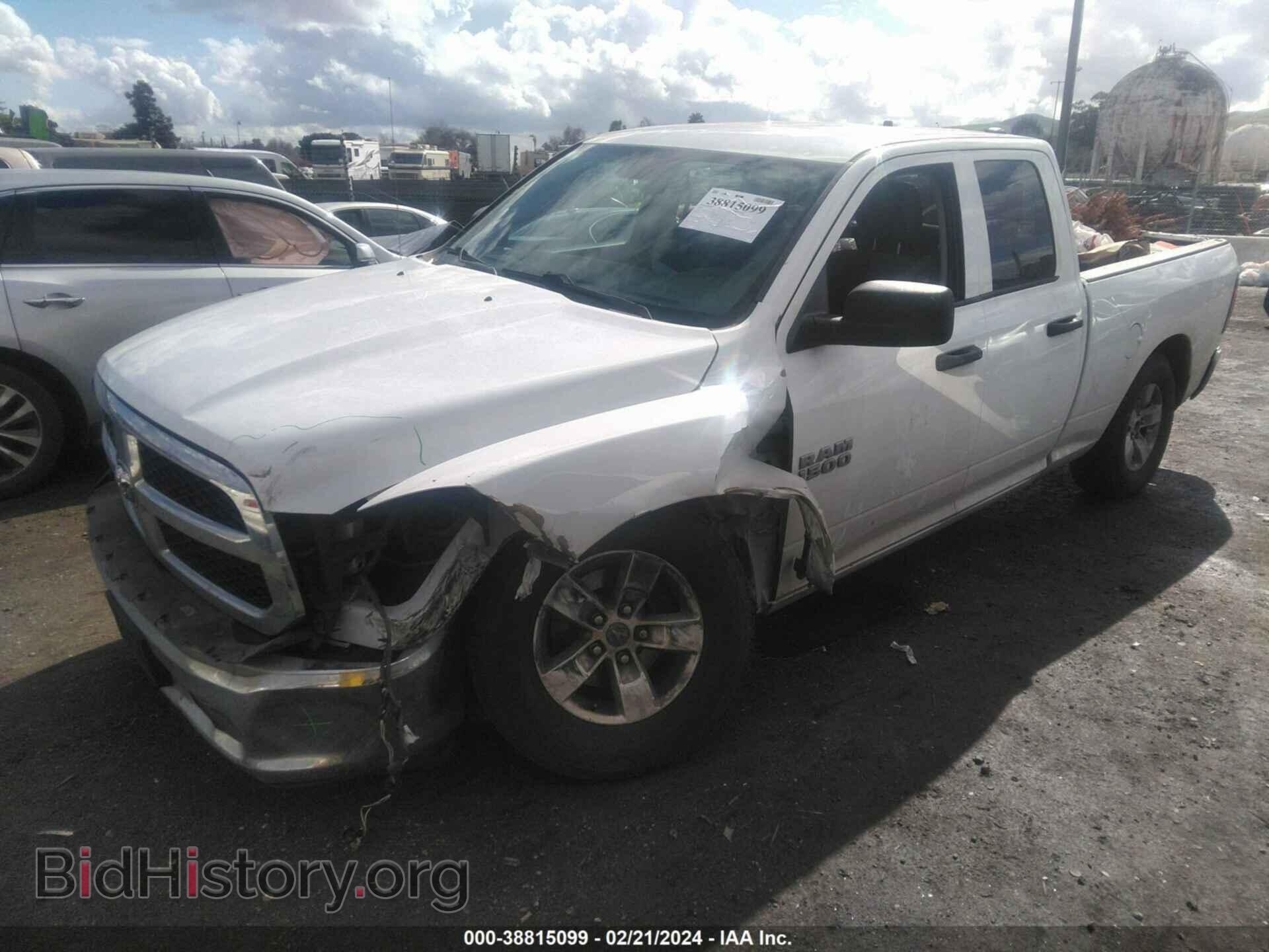 2015 RAM 1500 - VIN: 1C6RR6FG2FS614587 - Фото 2