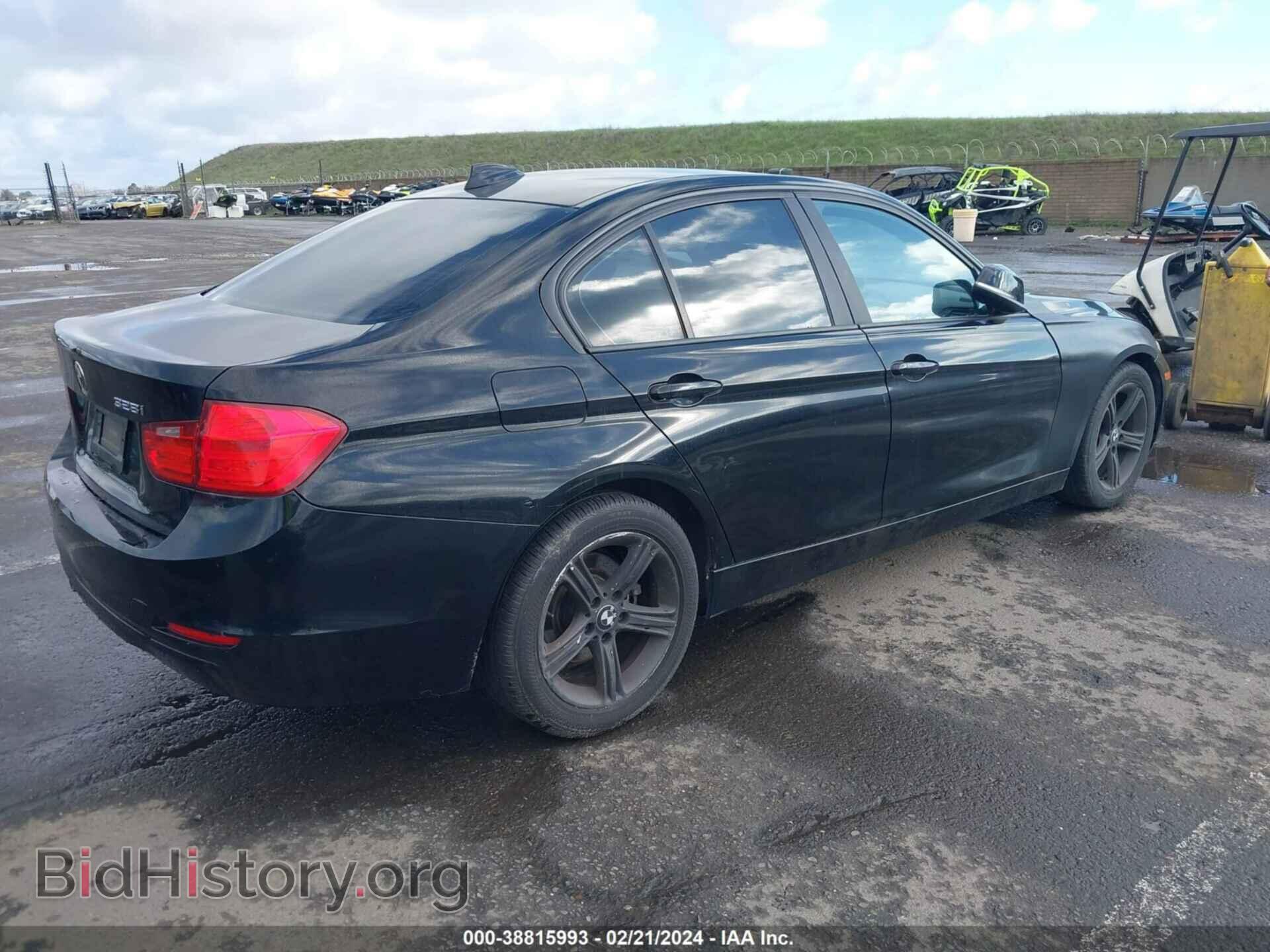 2013 BMW 328I - VIN: WBA3A5C54DF353078 - Фото 4