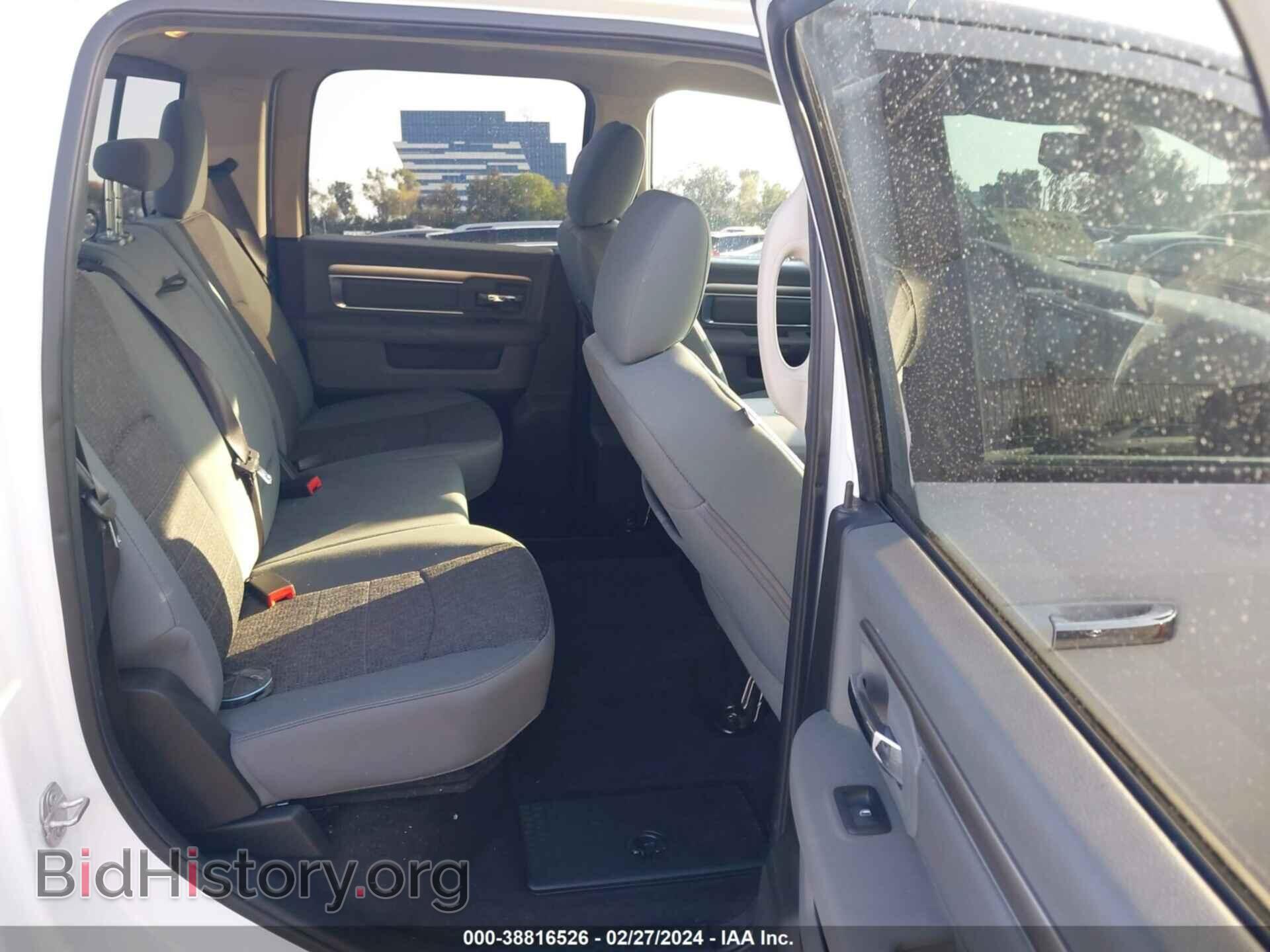 2018 RAM 1500 - VIN: 1C6RR6LT9JS123783 - Фото 8