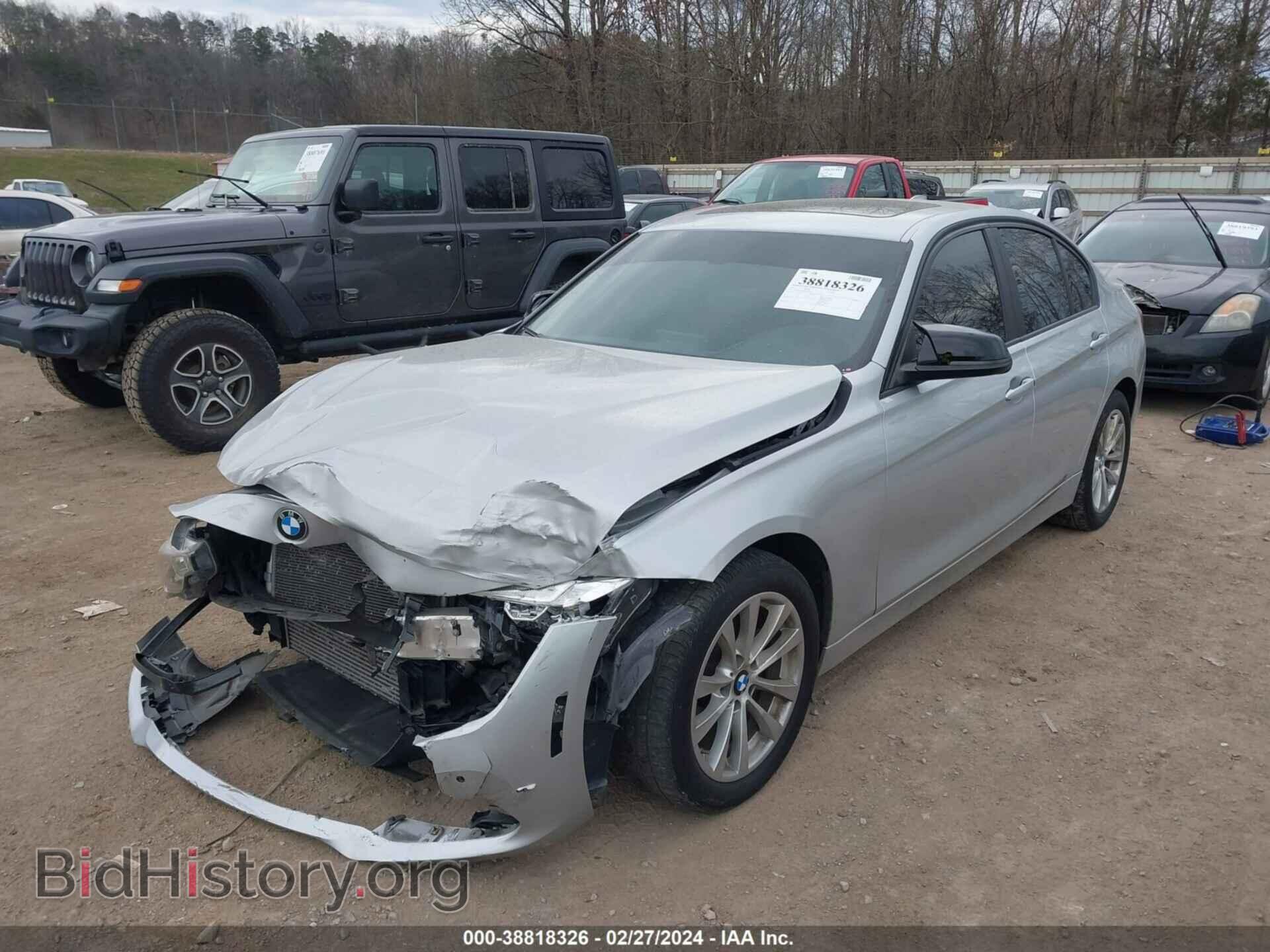 2016 BMW 320I - VIN: WBA8E5G55GNU21631 - Photo 2
