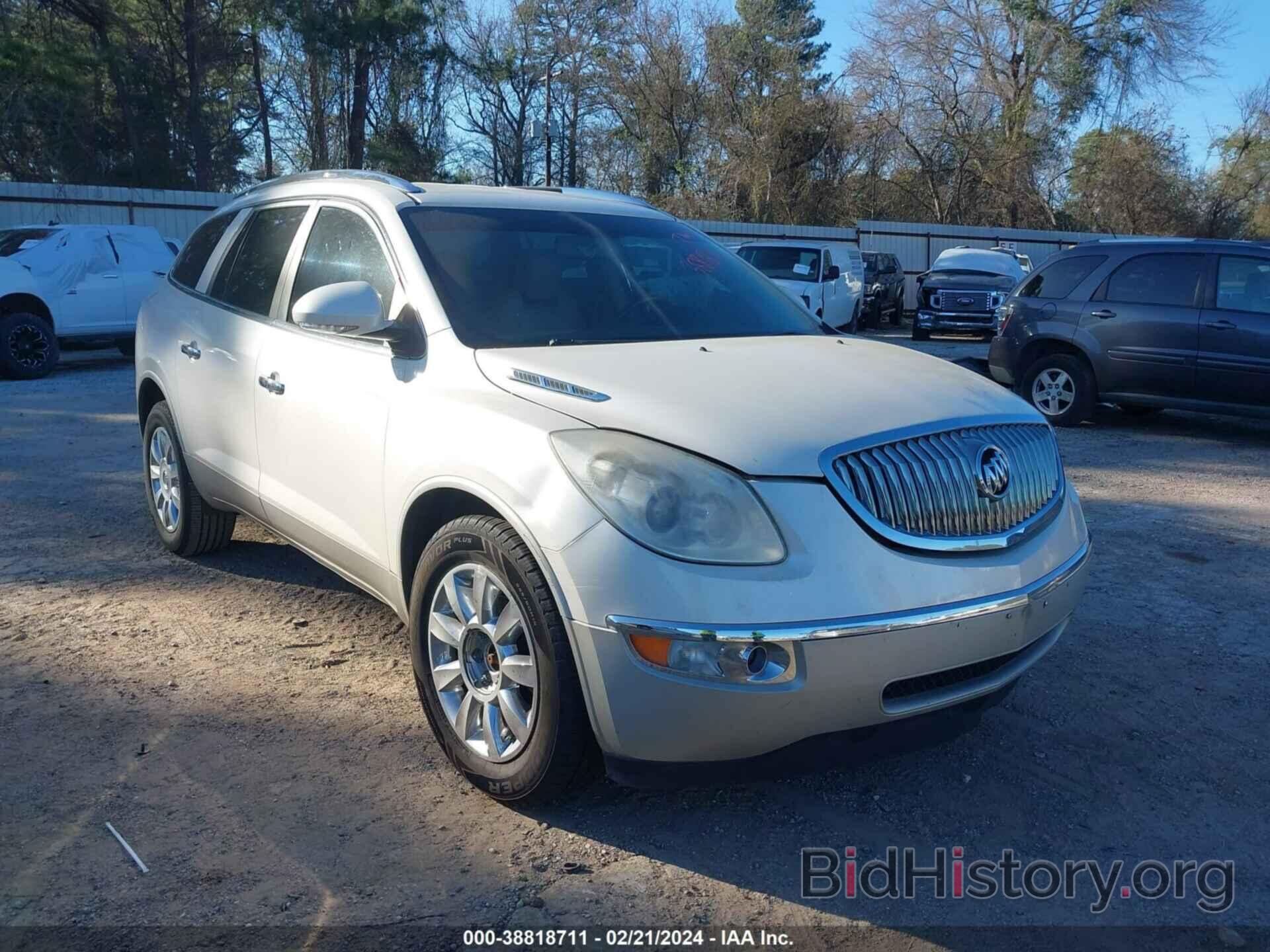 Photo 5GAKRCED7BJ391707 - BUICK ENCLAVE 2011