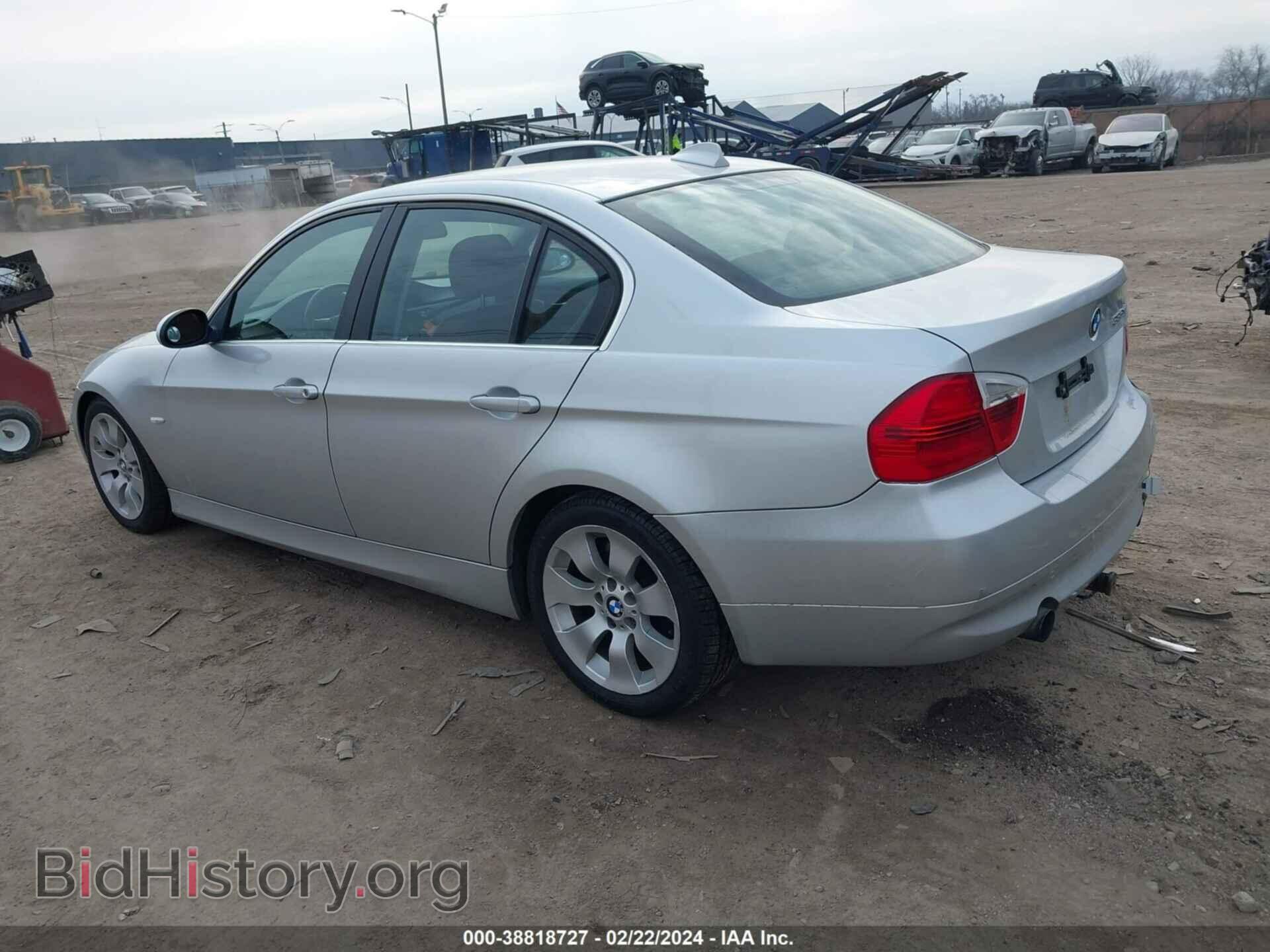2007 BMW 335XI - VIN: WBAVD53517A009175 - Фото 3