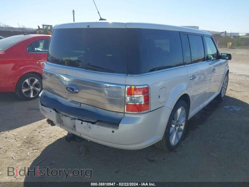 2011 Ford FLEX (VIN 2FMGK5DC2BBD24980) — фото 4 из 11