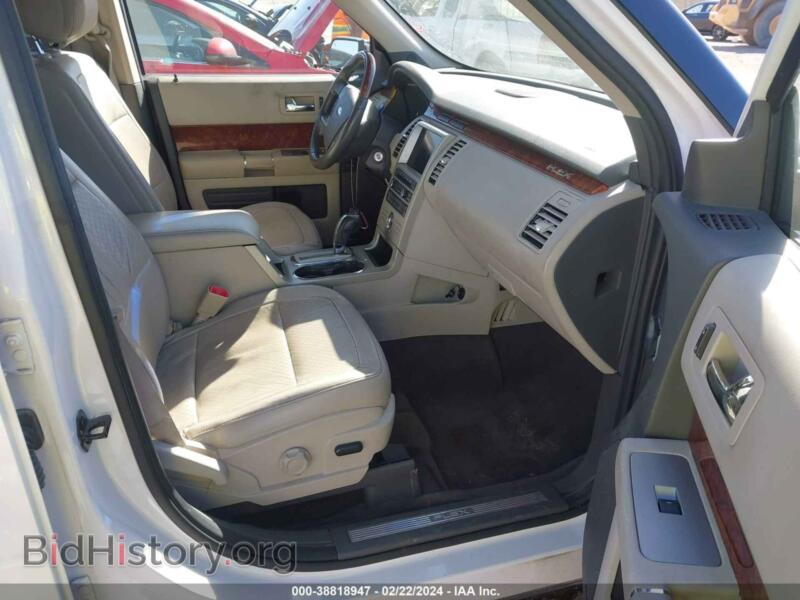 2011 Ford FLEX (VIN 2FMGK5DC2BBD24980) — фото 5 из 11