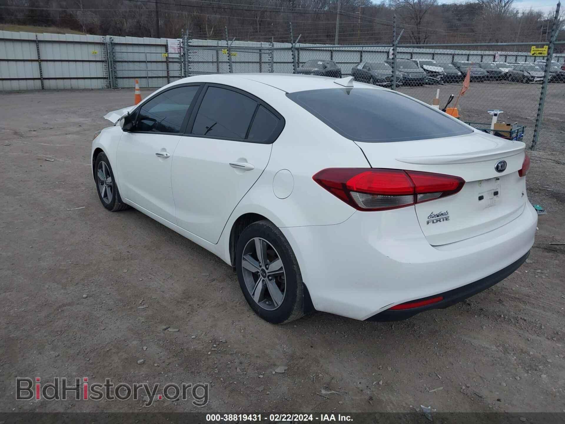 2018 KIA FORTE - VIN: 3KPFL4A79JE229905 - Фото 3