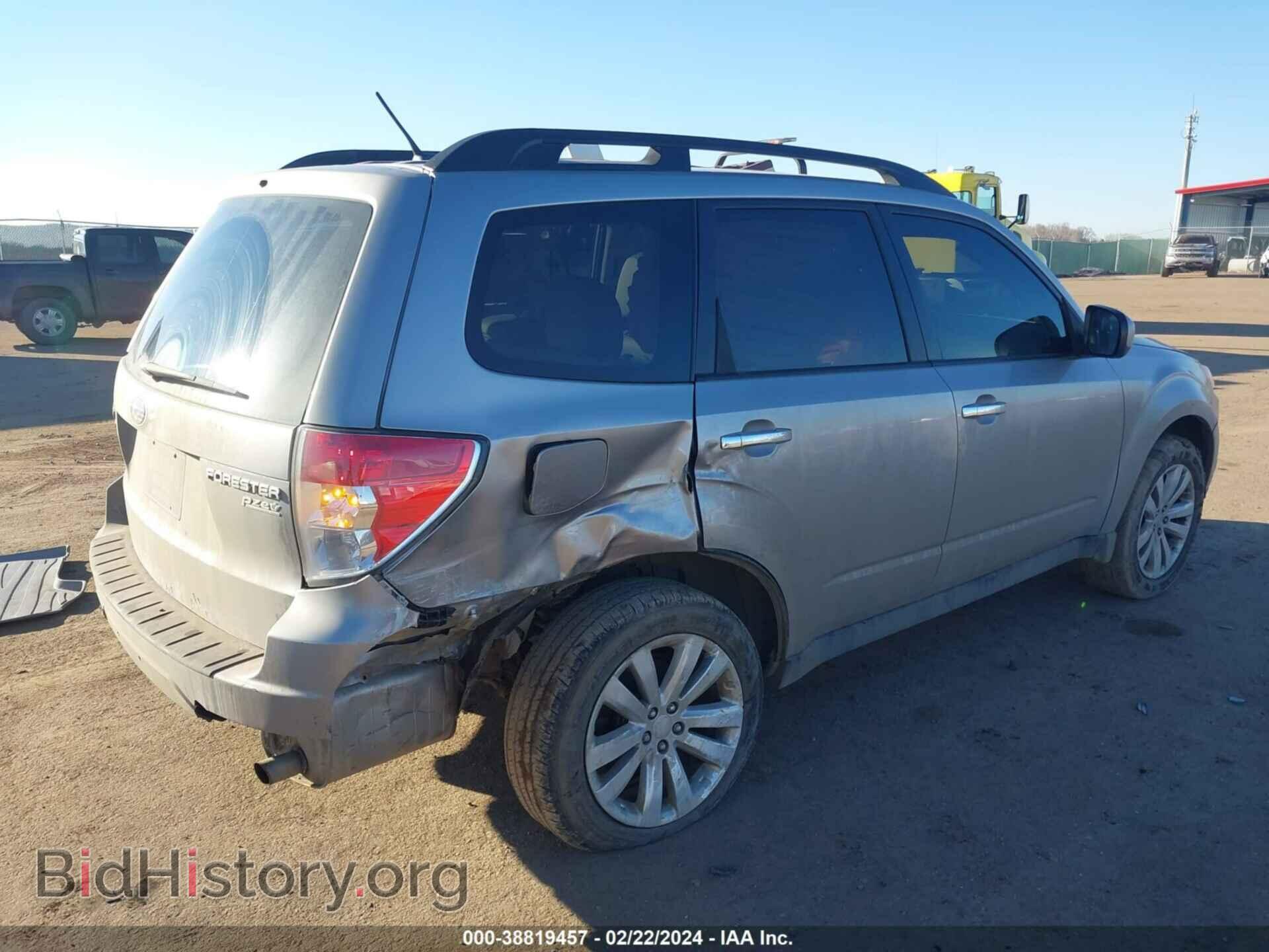 2011 SUBARU FORESTER - VIN: JF2SHADC5BH777890 - Фото 4