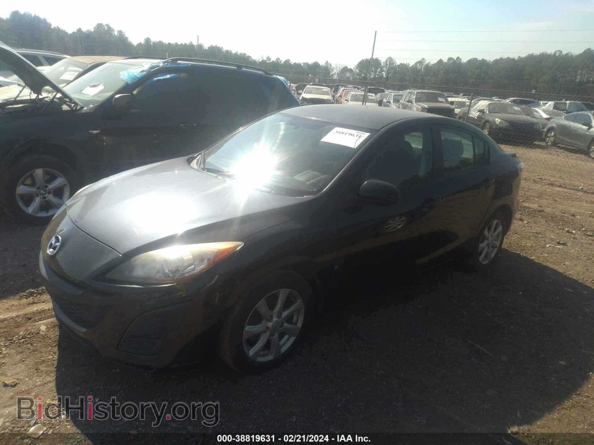 2011 MAZDA MAZDA3 - VIN: JM1BL1VF4B1480592 - Фото 2