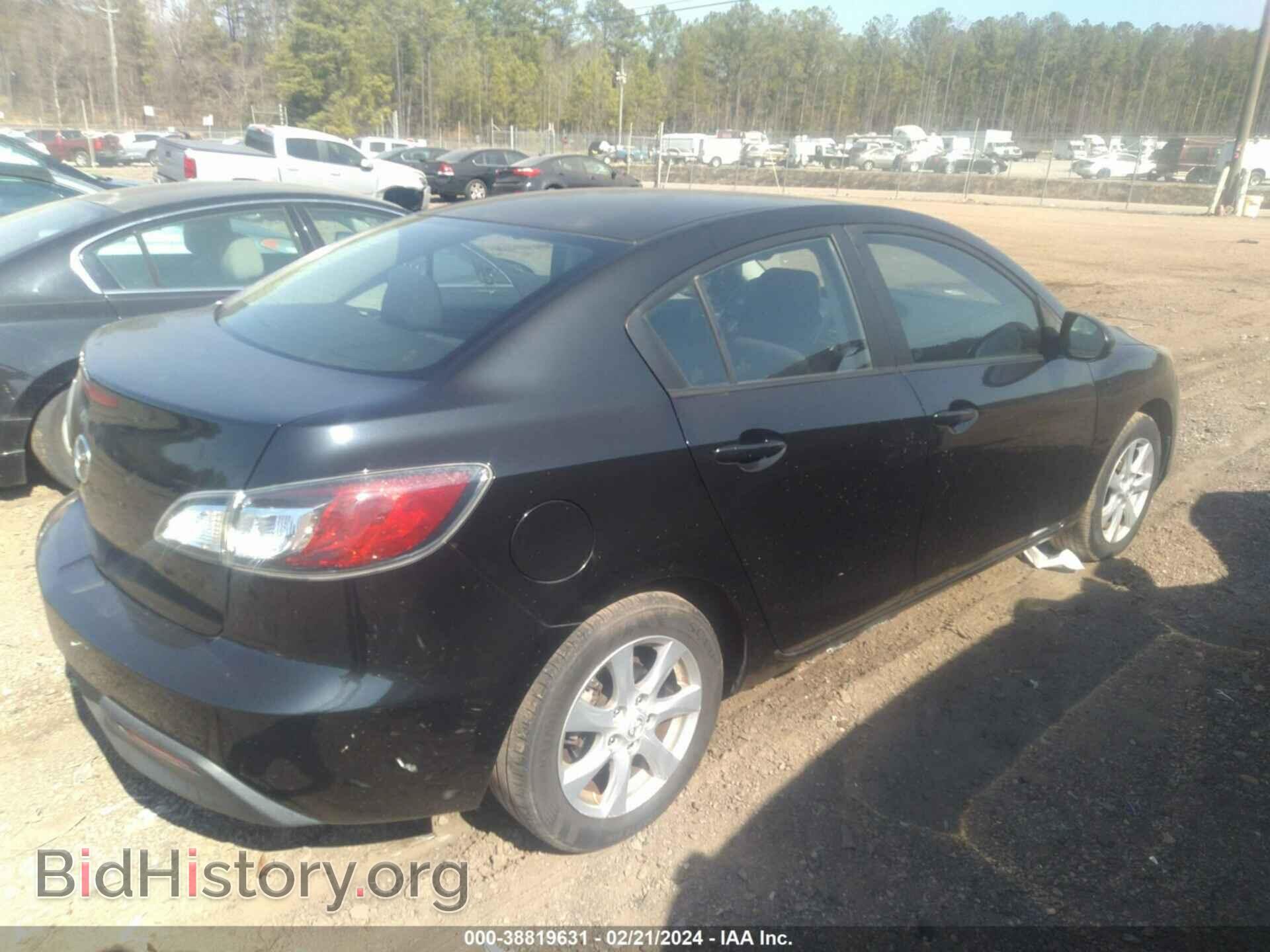 2011 MAZDA MAZDA3 - VIN: JM1BL1VF4B1480592 - Фото 4
