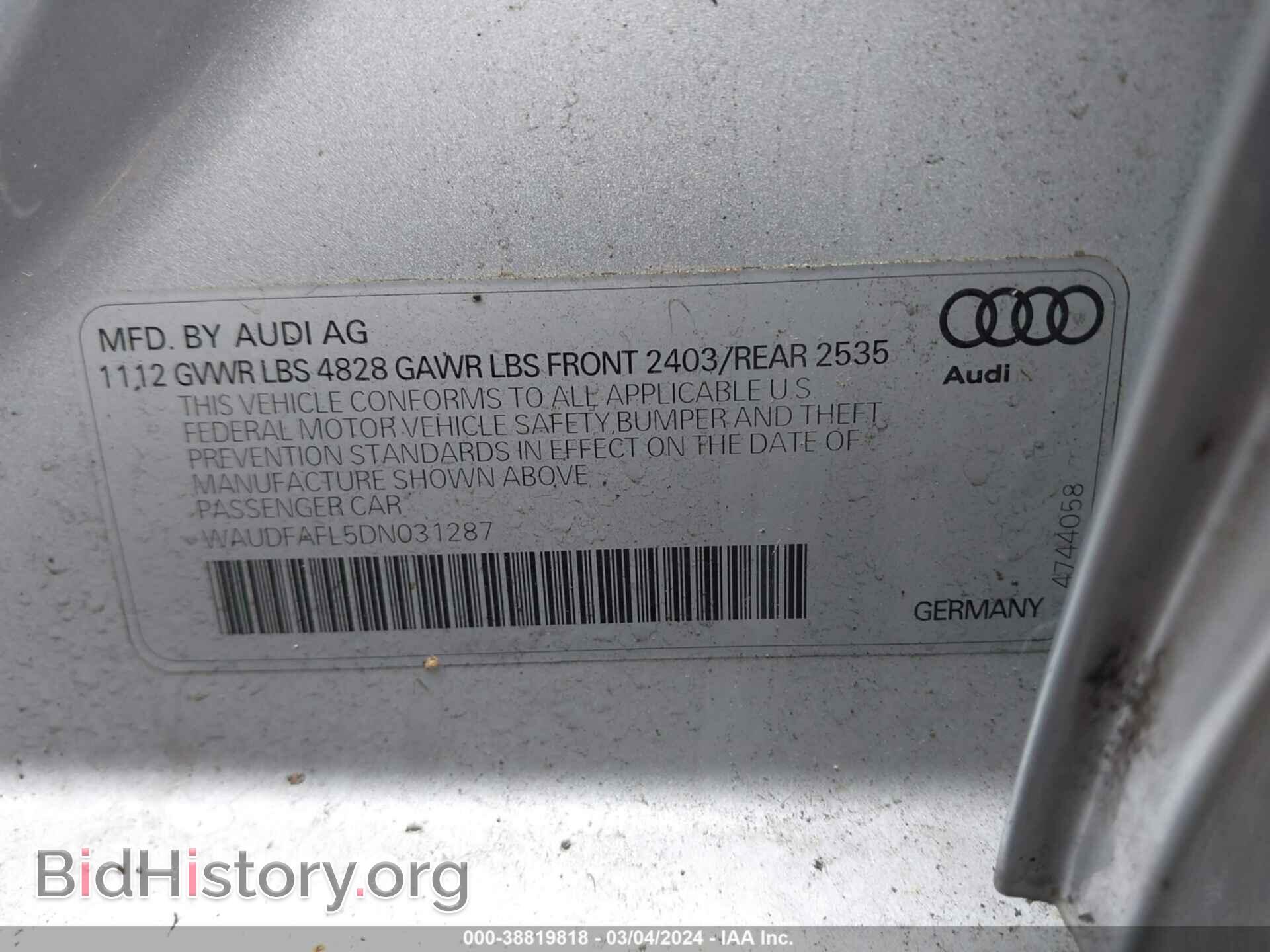 2013 AUDI A4 - VIN: WAUDFAFL5DN031287 - Фото 9
