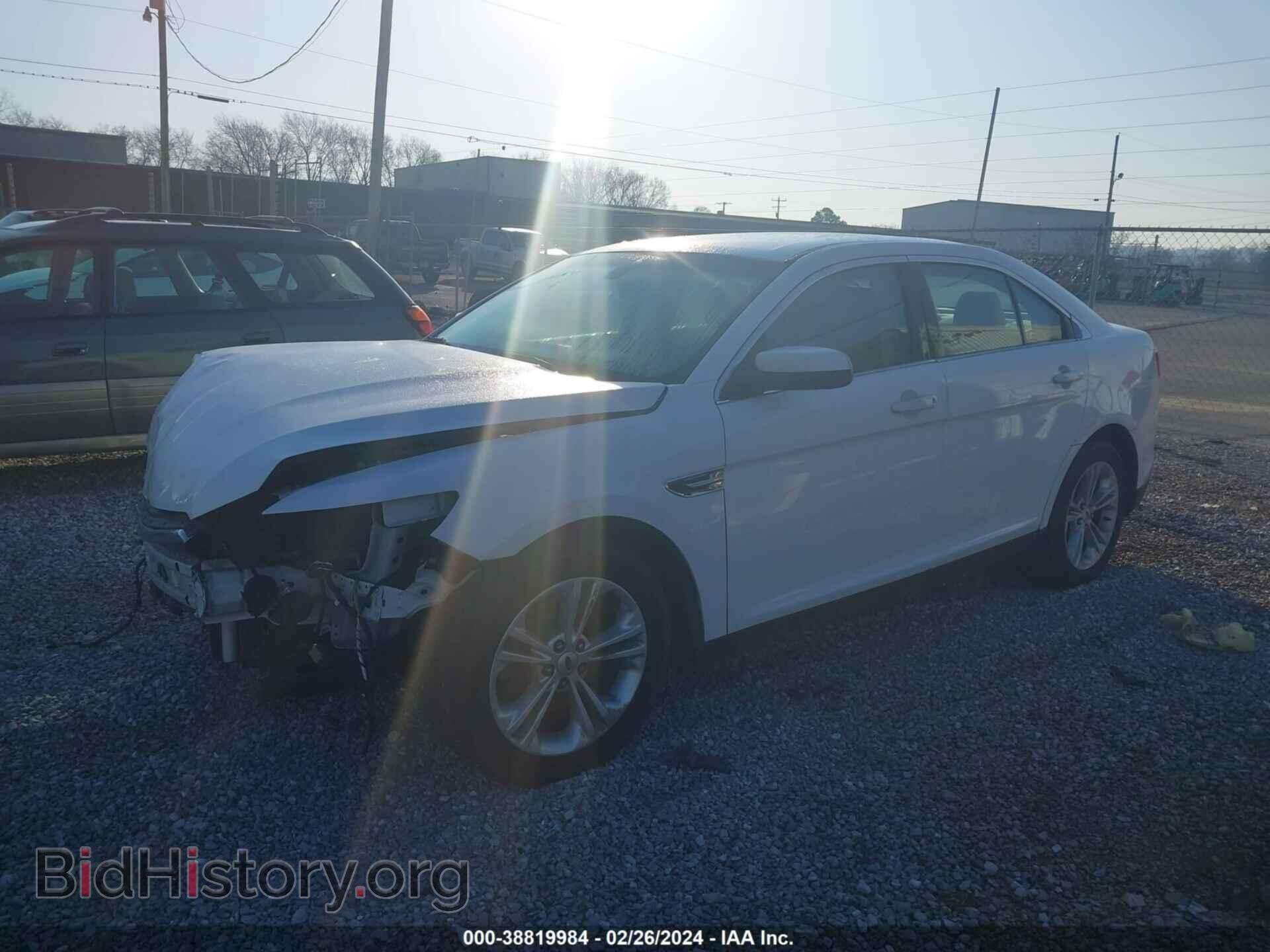 2016 FORD TAURUS - VIN: 1FAHP2E84GG121548 - Фото 2