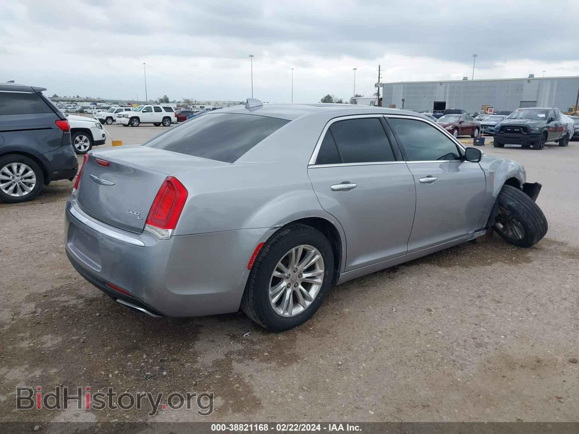 2017 CHRYSLER 300C - VIN: 2C3CCAEG2HH549954 - Фото 4