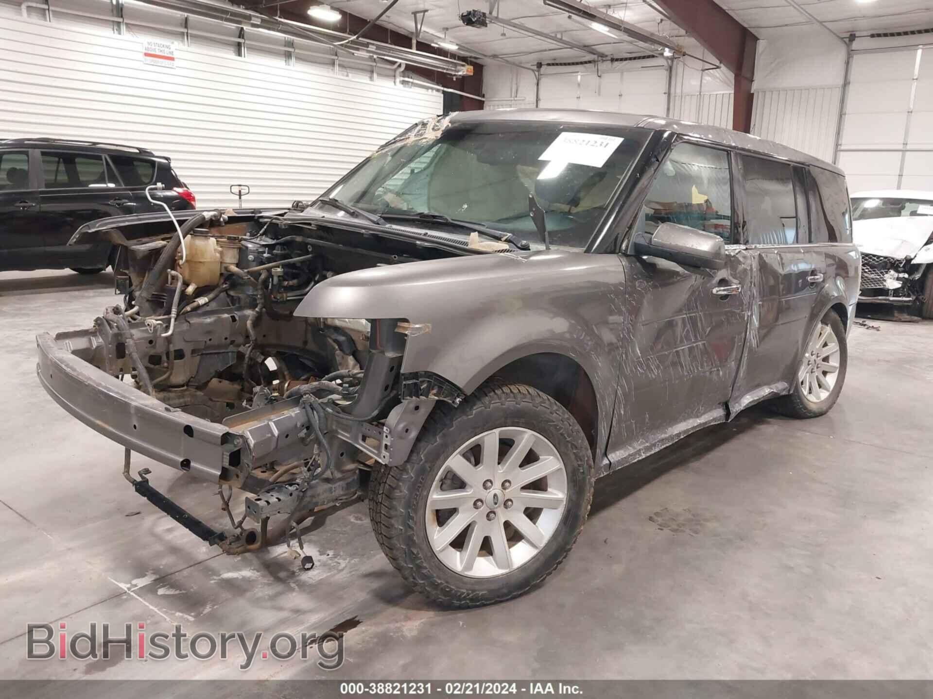 2009 FORD FLEX - VIN: 2FMEK62C59BA24697 - Фото 2