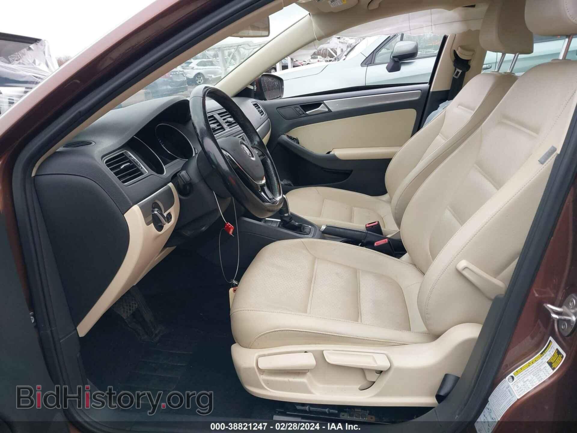 2017 VOLKSWAGEN JETTA - VIN: 3VWDB7AJ7HM334964 - Фото 5