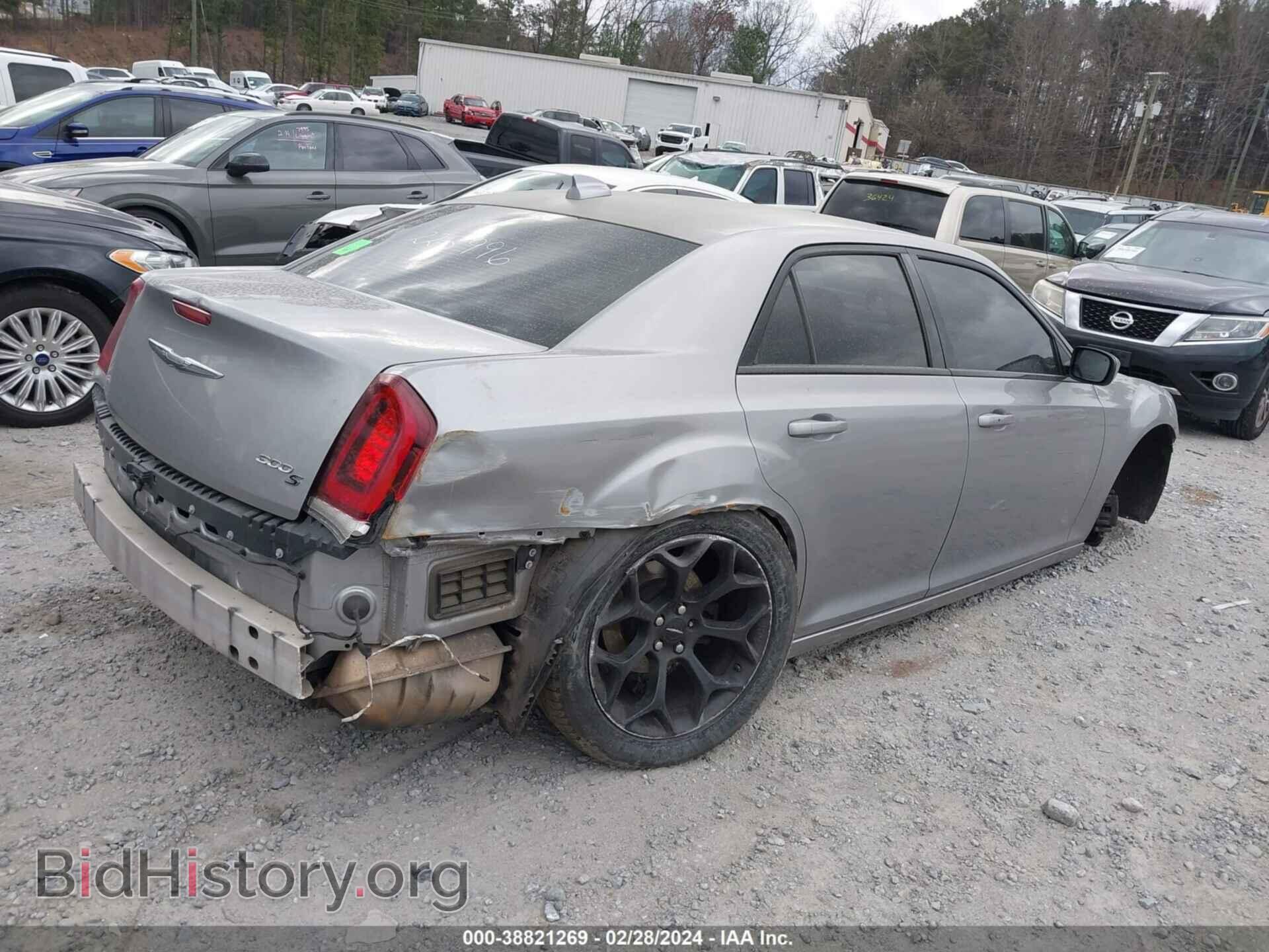 2016 CHRYSLER 300 - VIN: 2C3CCABG6GH223996 - Фото 4