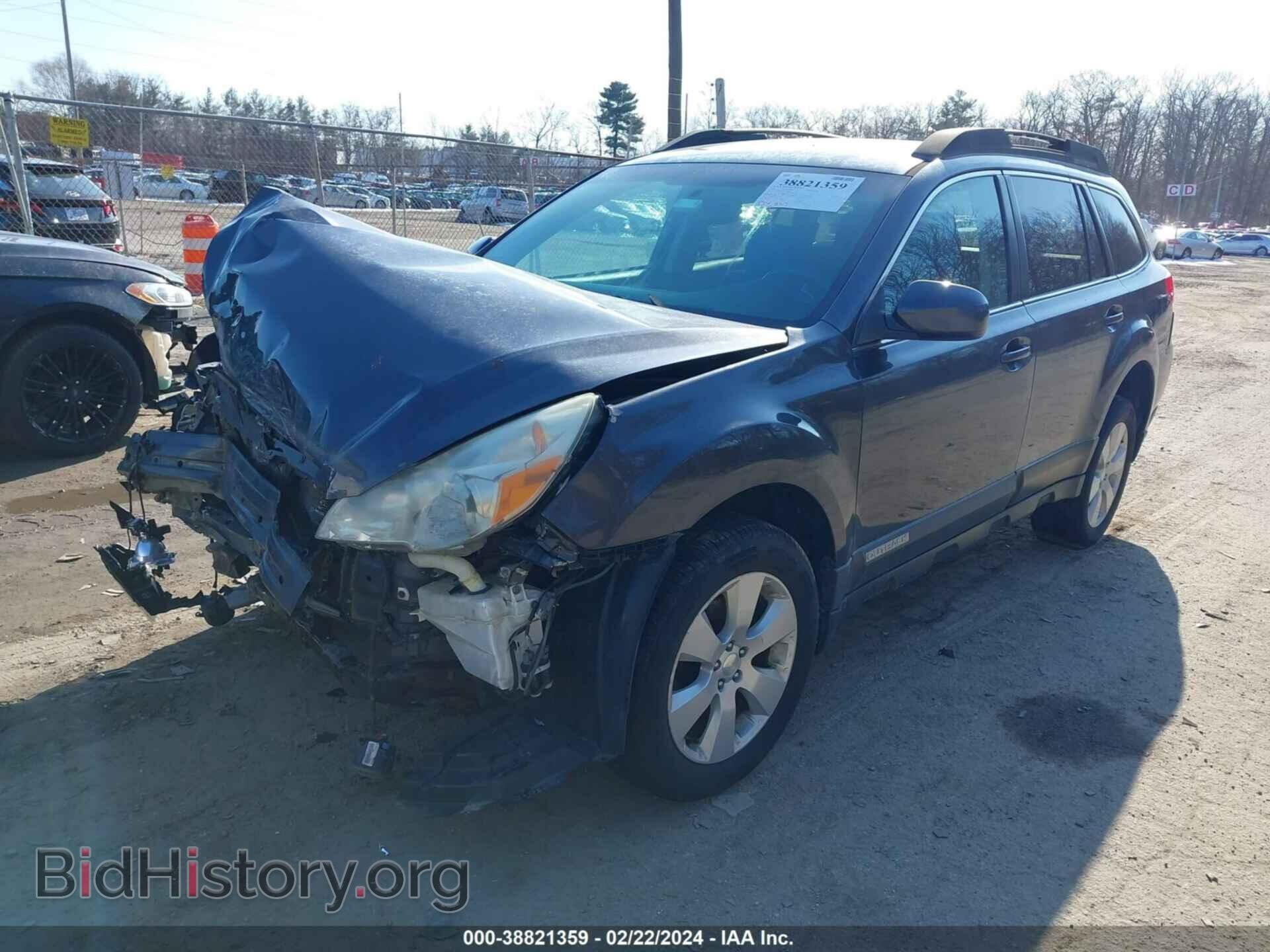 2011 SUBARU OUTBACK - VIN: 4S4BRBCC9B3368271 - Фото 2