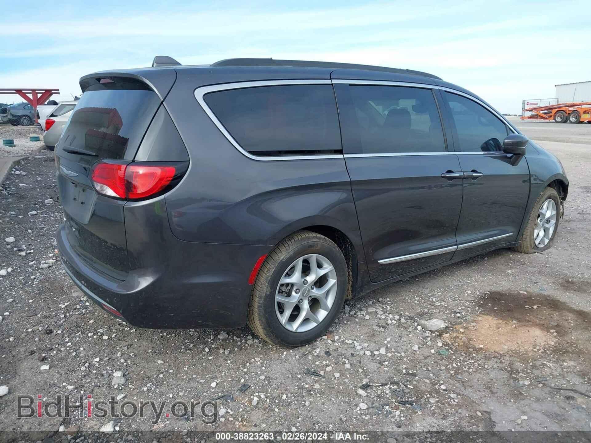 2017 CHRYSLER PACIFICA - VIN: 2C4RC1BG1HR551585 - Фото 4