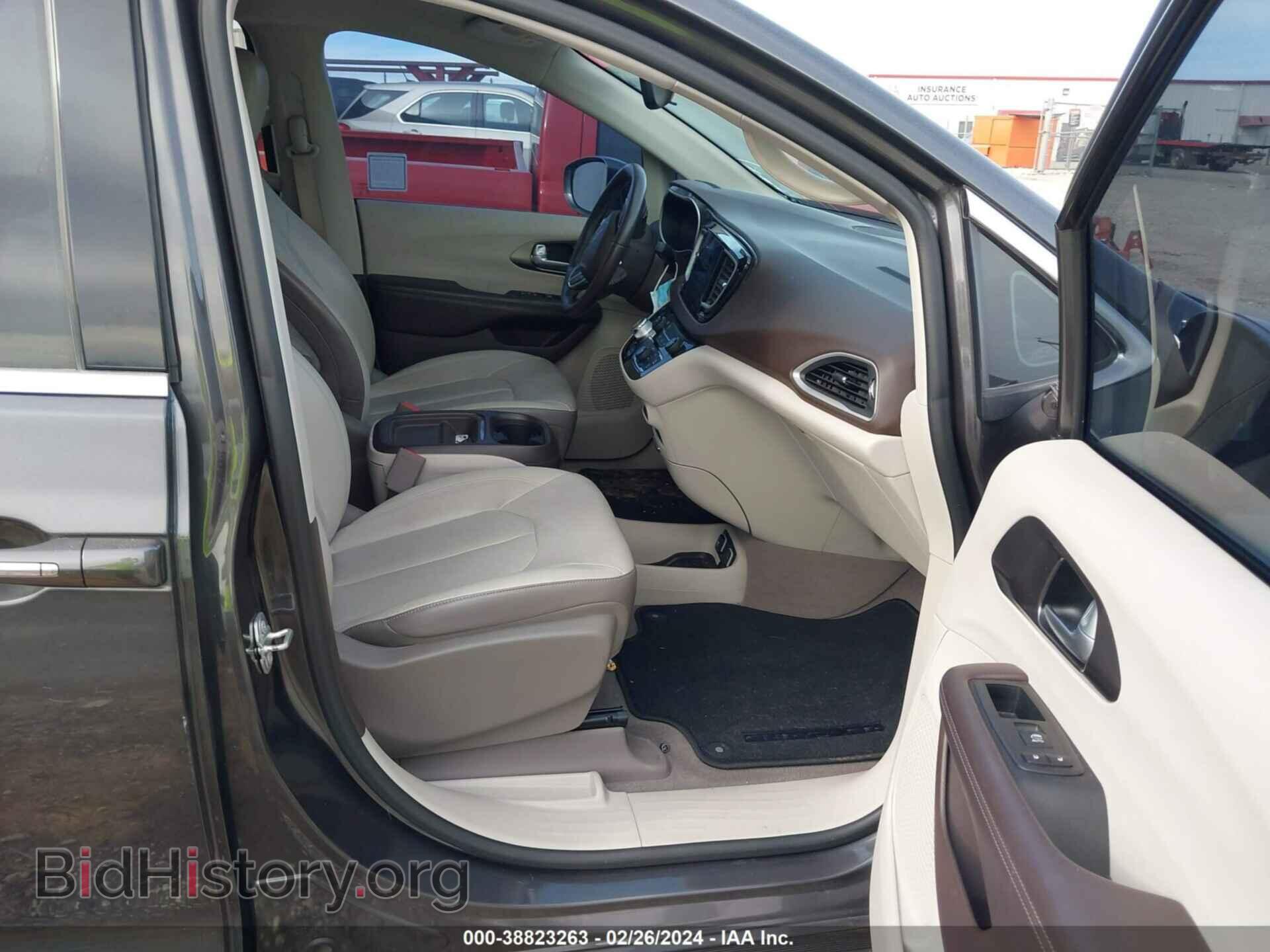2017 CHRYSLER PACIFICA - VIN: 2C4RC1BG1HR551585 - Фото 5