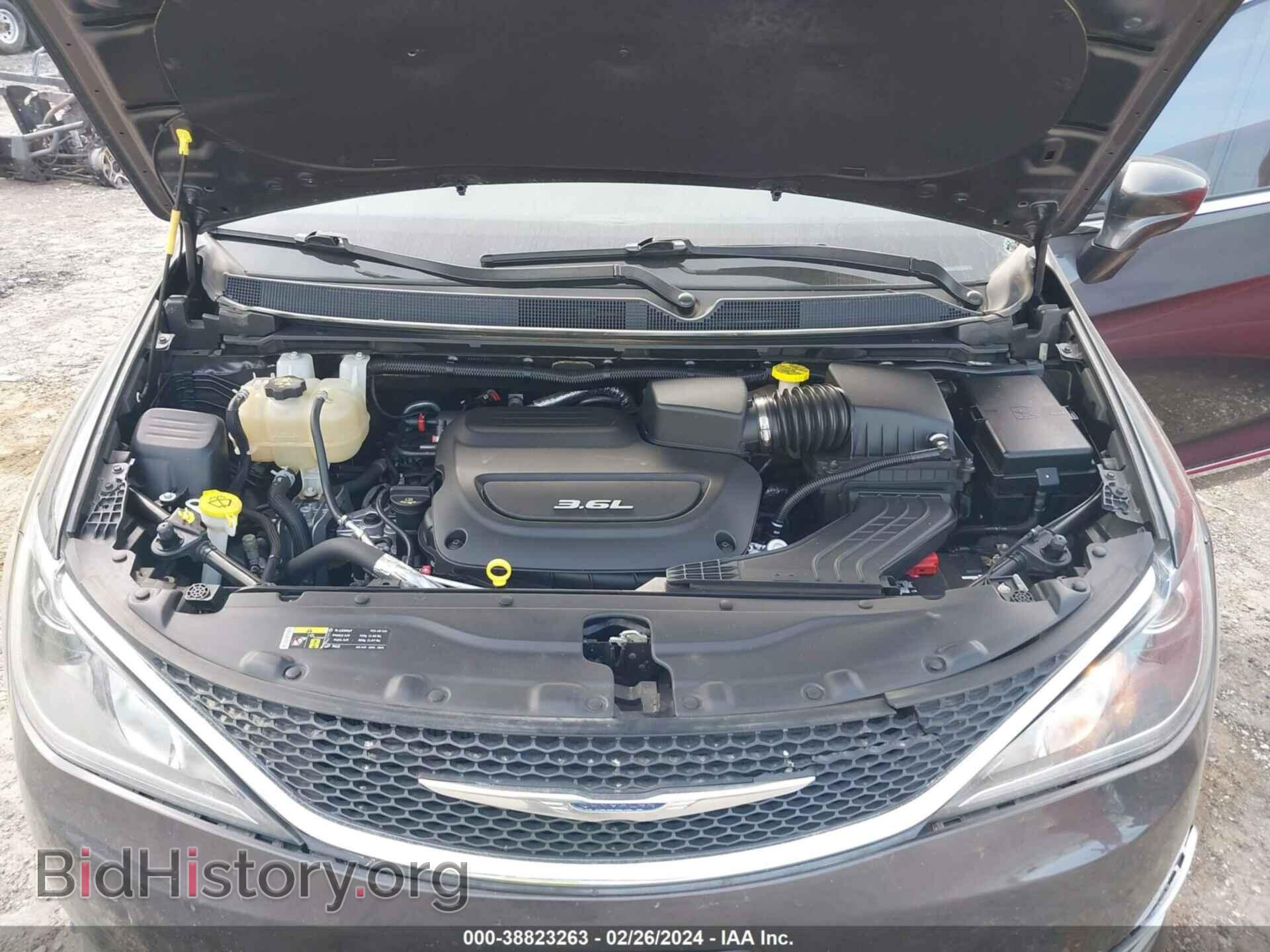 2017 CHRYSLER PACIFICA - VIN: 2C4RC1BG1HR551585 - Фото 10