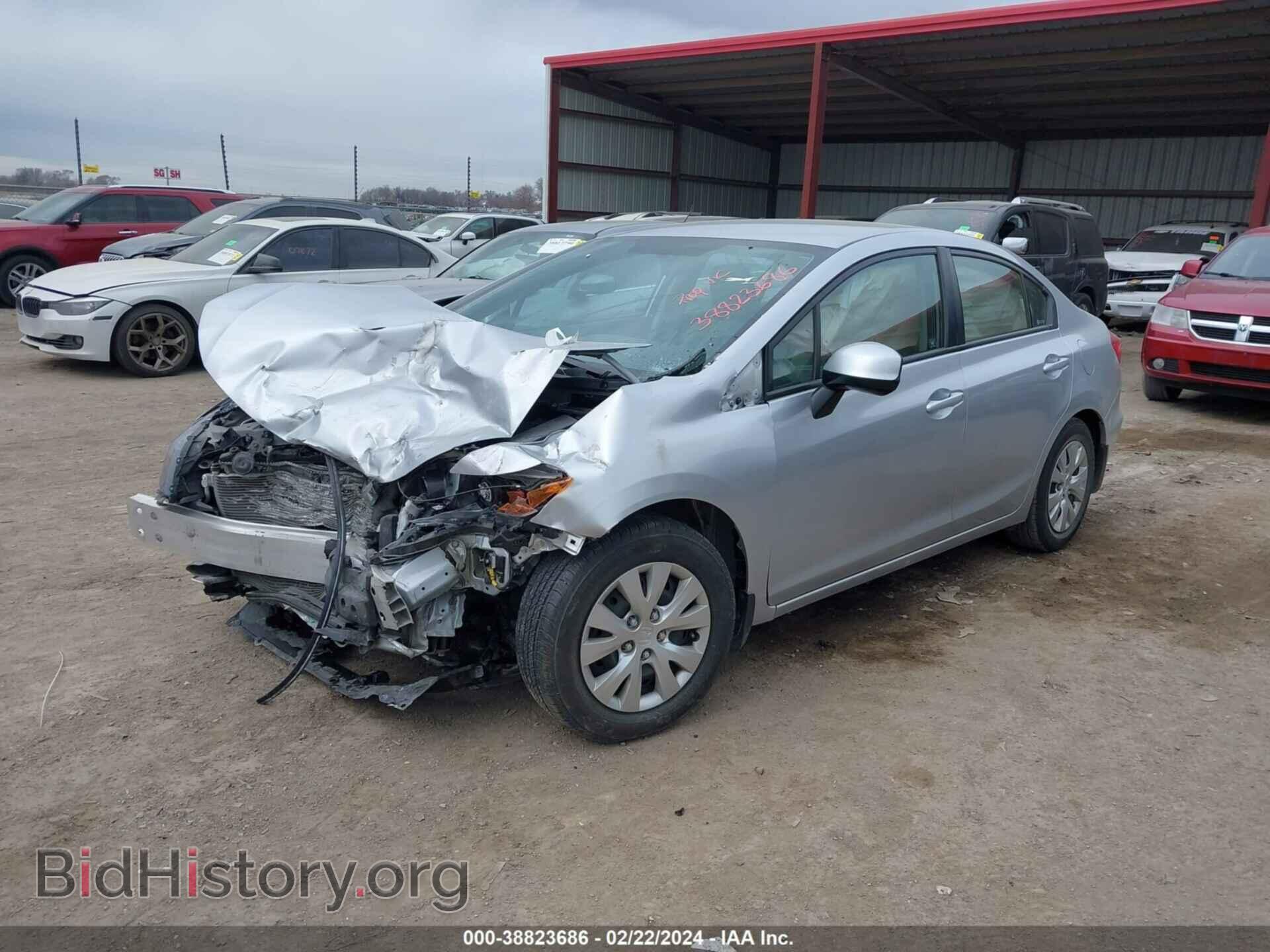 2012 HONDA CIVIC - VIN: 2HGFB2F56CH531711 - Photo 2