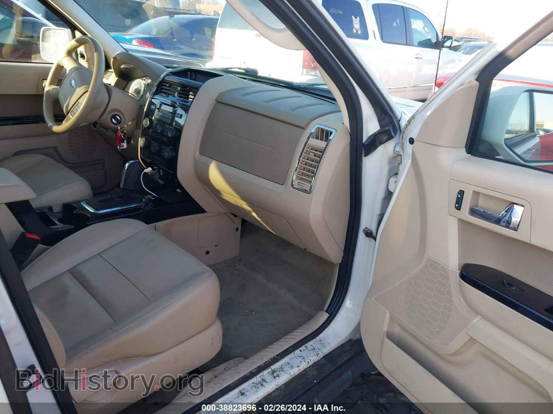 2011 FORD ESCAPE - VIN: 1FMCU9E76BKA67068 - Фото 5