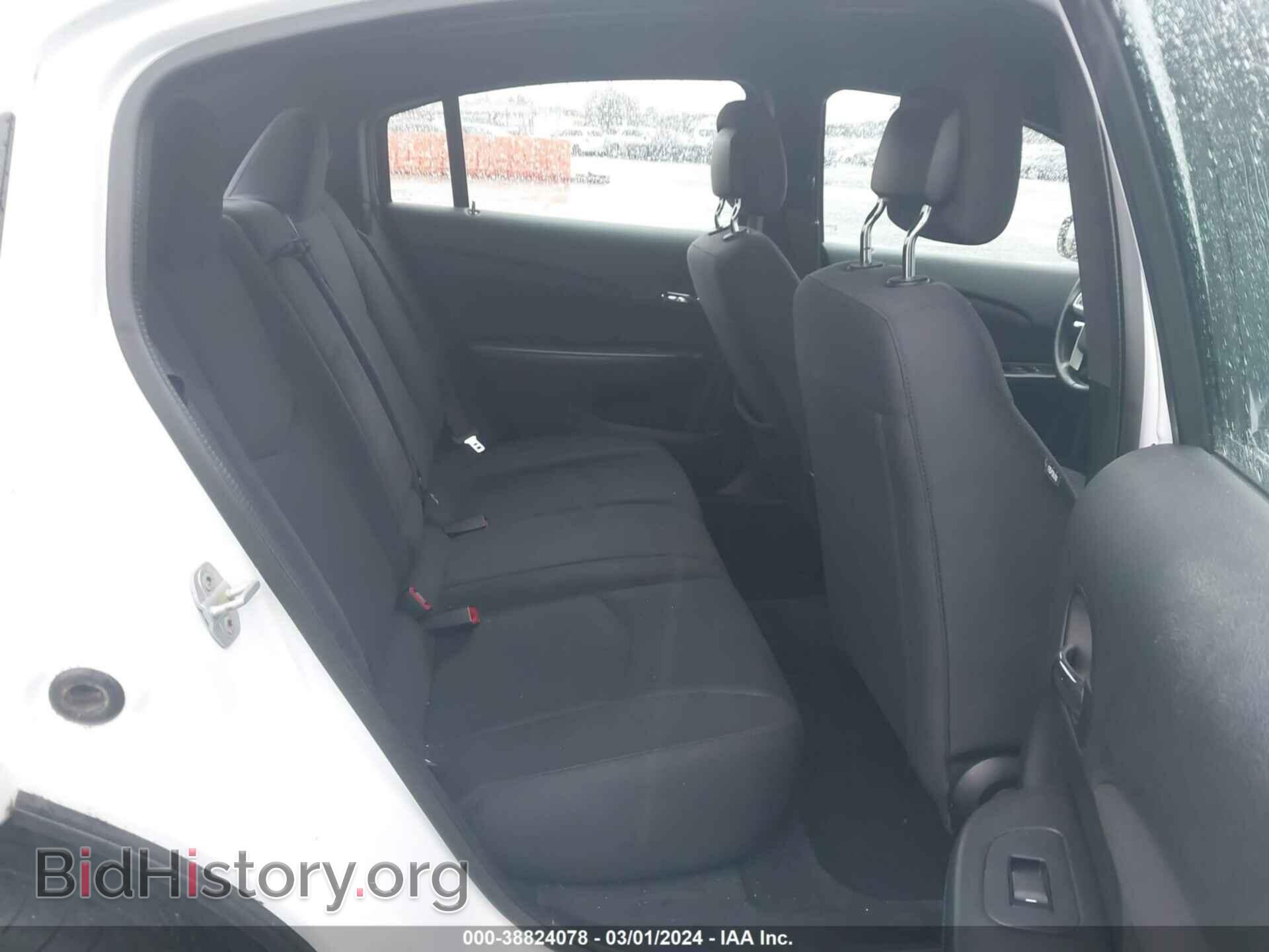 2013 CHRYSLER 200 - VIN: 1C3CCBBB9DN695736 - Photo 8