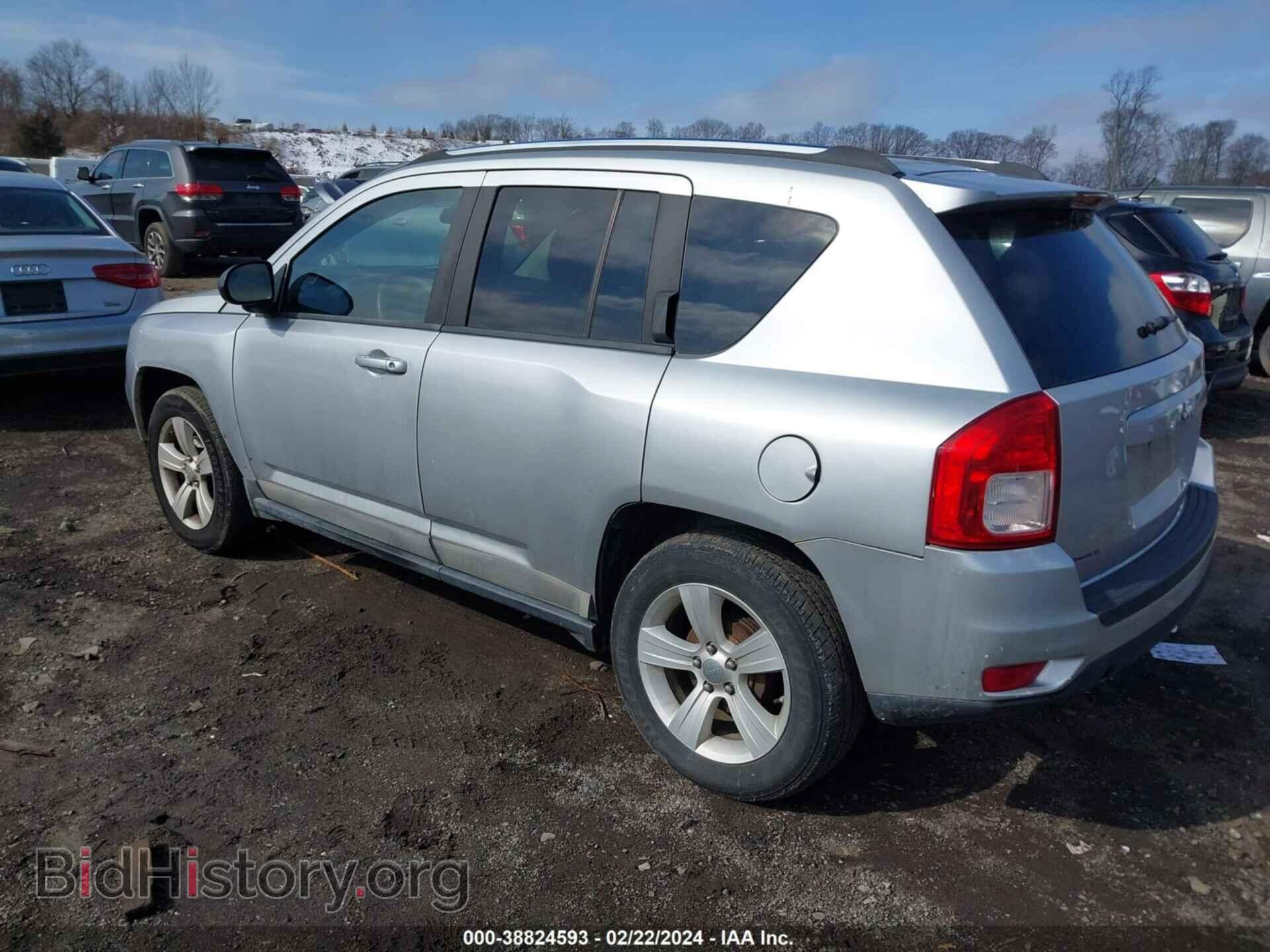 2011 JEEP COMPASS - VIN: 1J4NT1FB0BD142513 - Photo 3